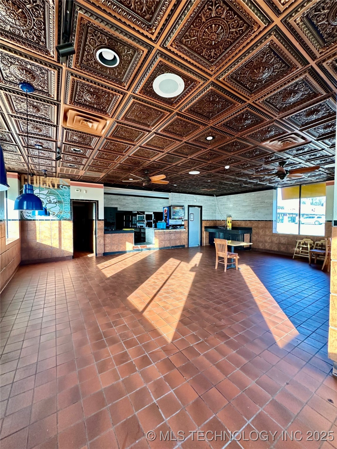 1906 W Broadway Sulphur OK 73086