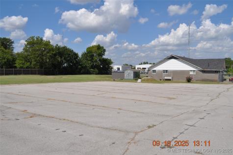 15890 E Pine Street Tulsa OK 74116