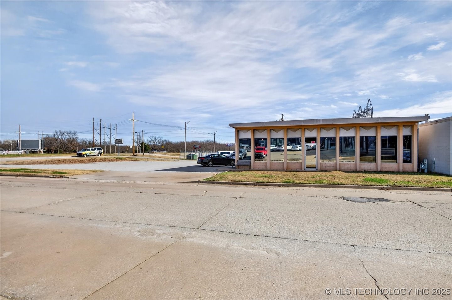 218 S Comanche Avenue Bartlesville OK 74003