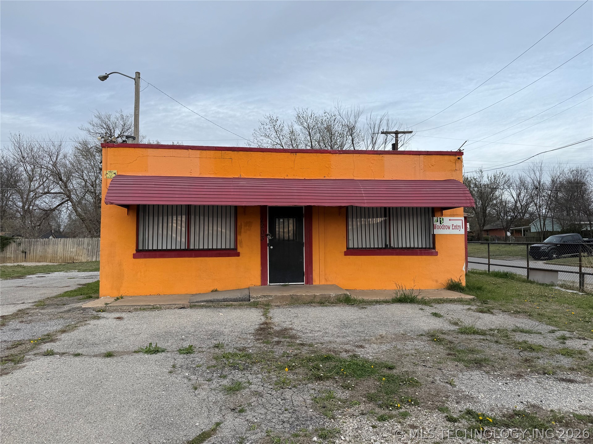 2203 N Lewis Avenue Tulsa OK 74110
