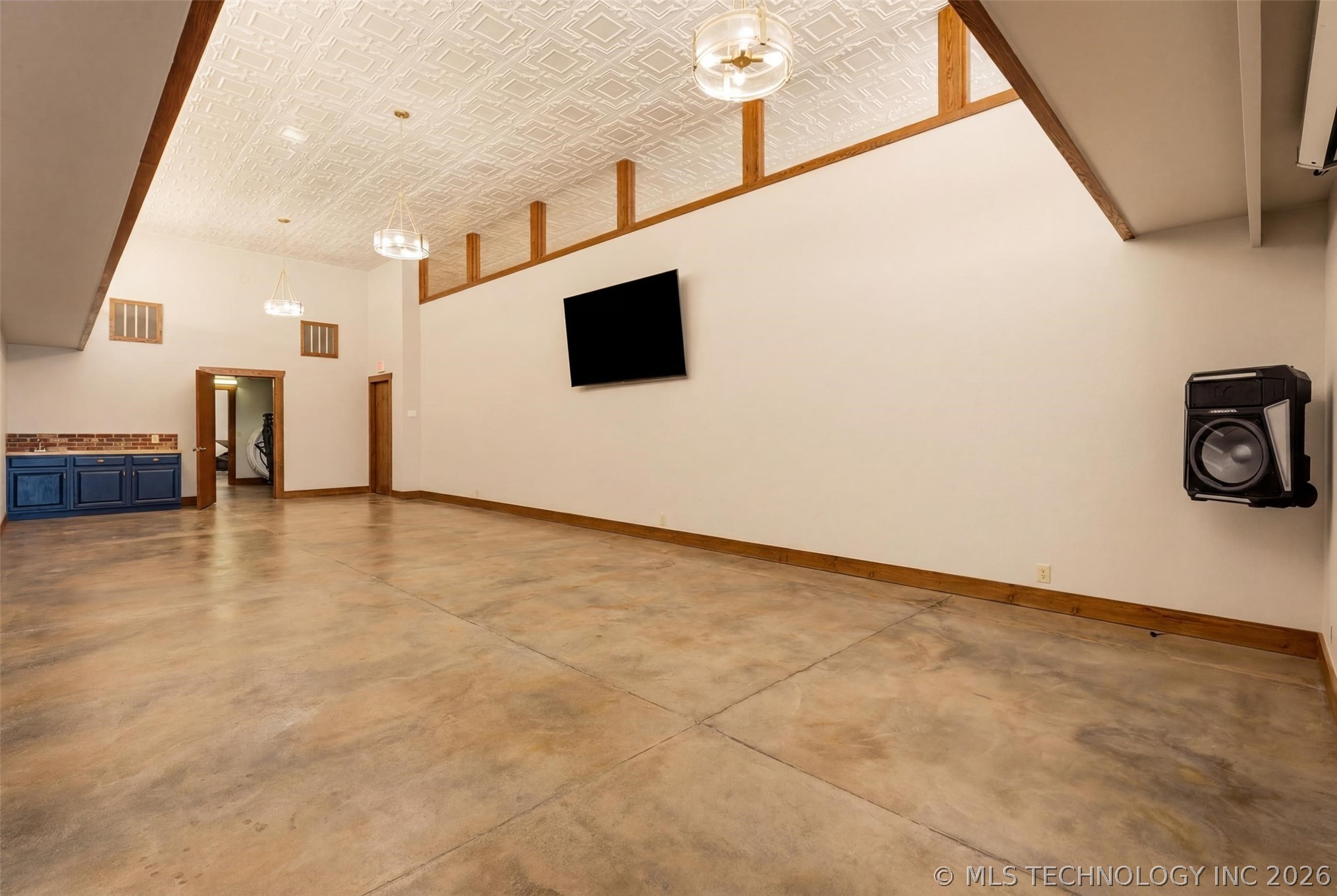 218 W Main Street Stroud OK 74079
