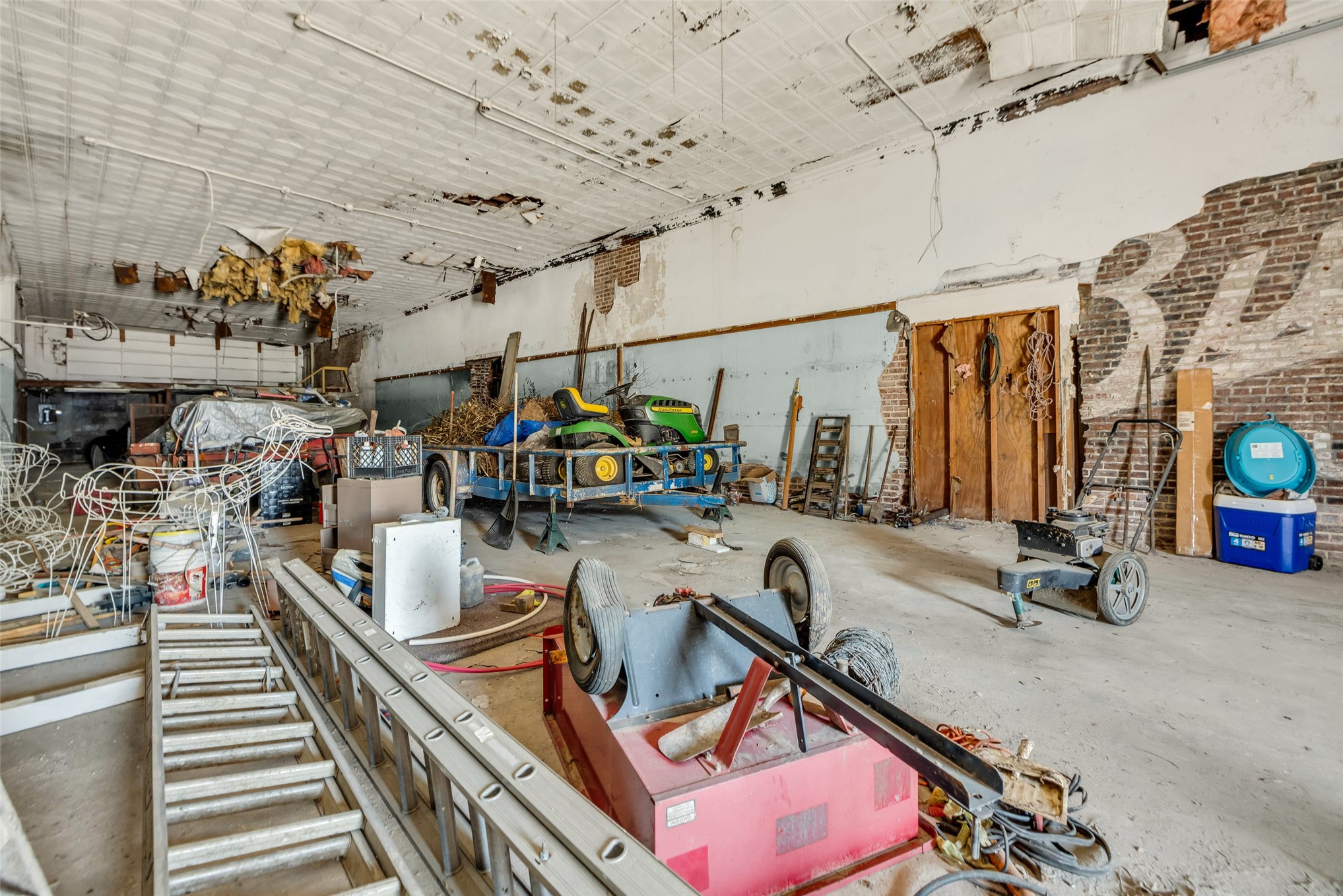 110 N Okmulgee Avenue Okmulgee OK 74447