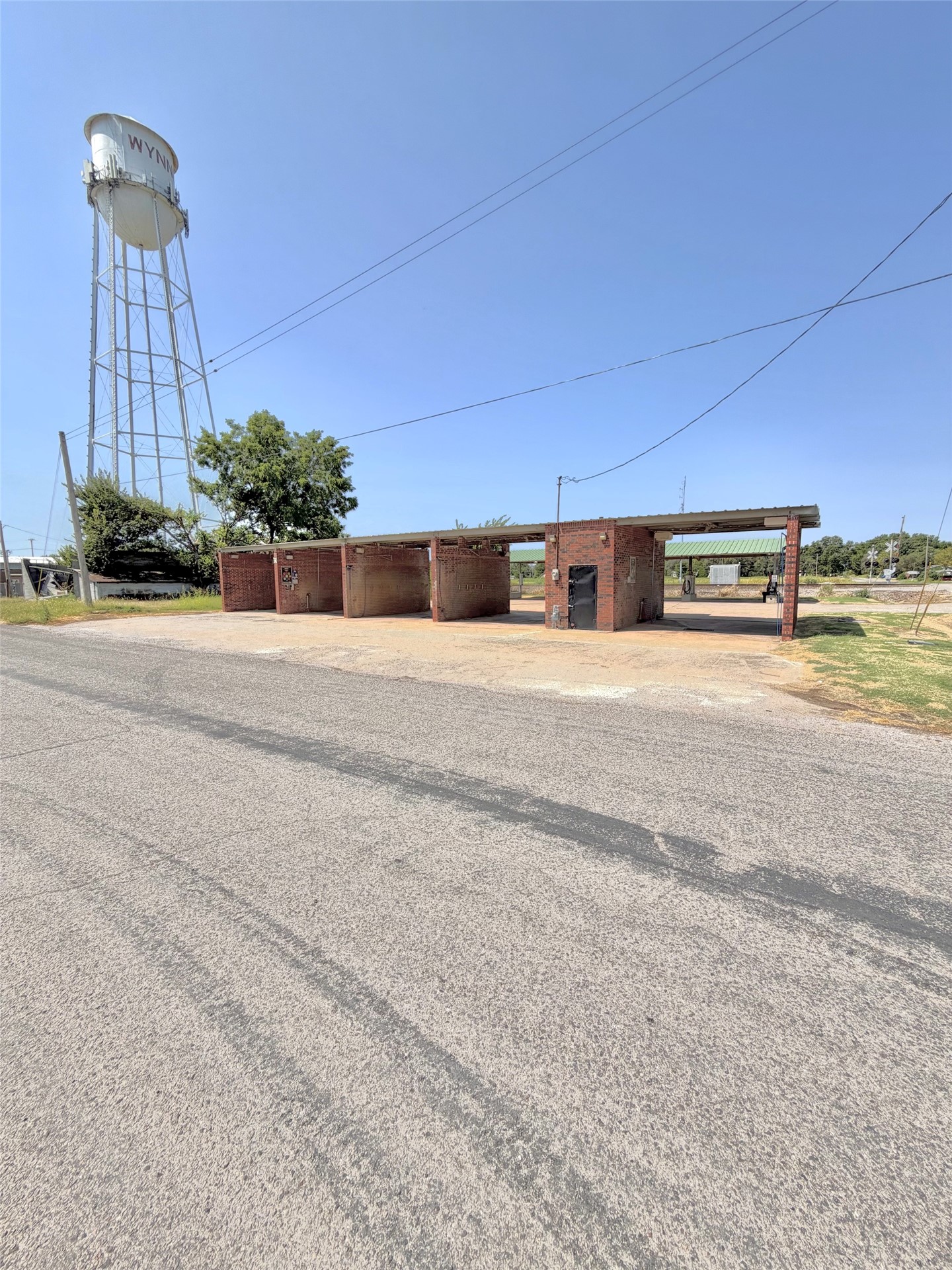 302 S Washita Avenue Wynnewood OK 73098