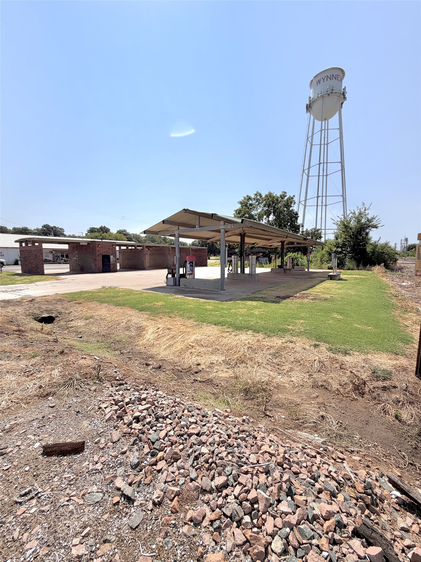 302 S Washita Avenue Wynnewood OK 73098