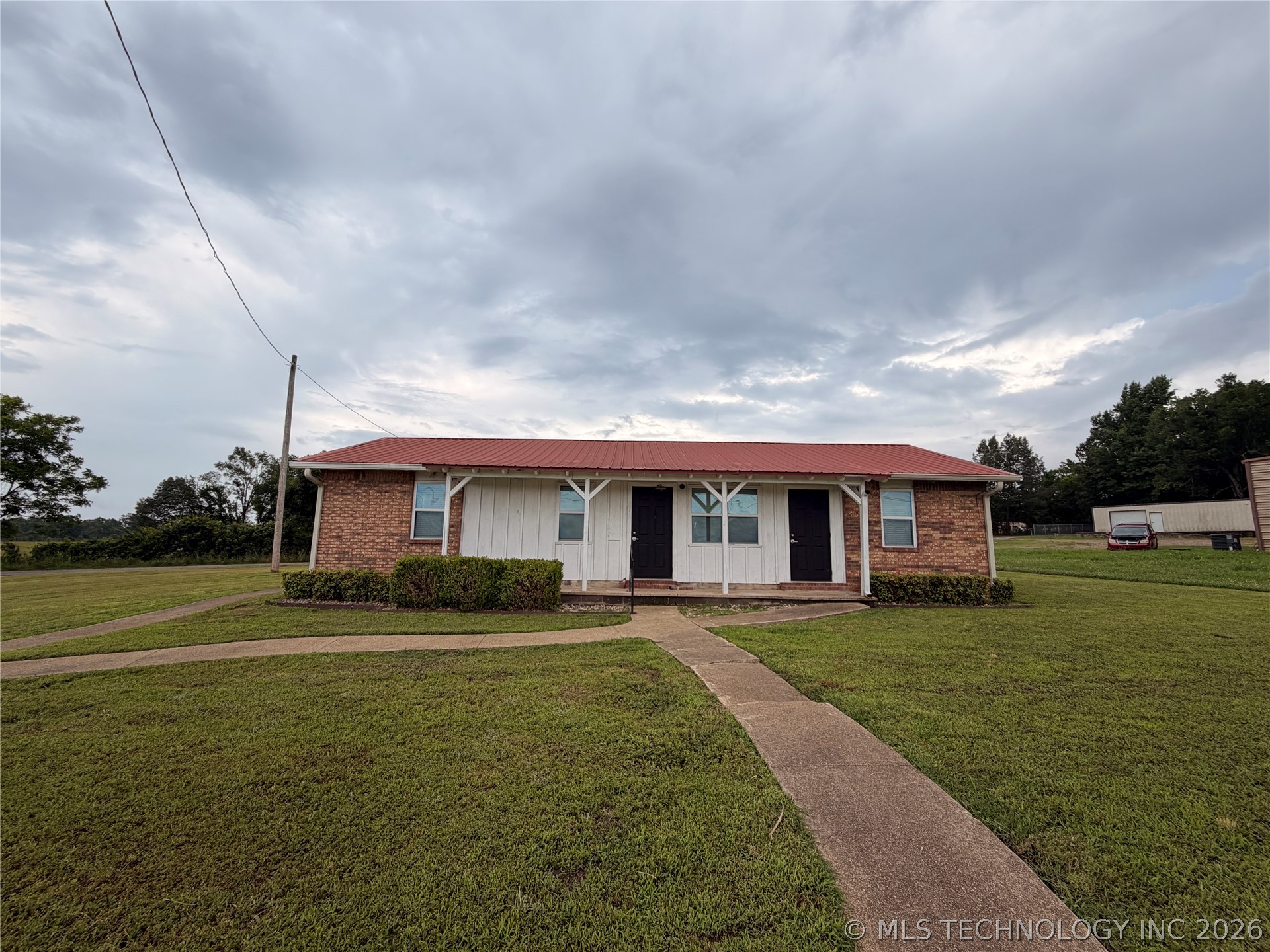 902 NE Lincoln Idabel OK 74745