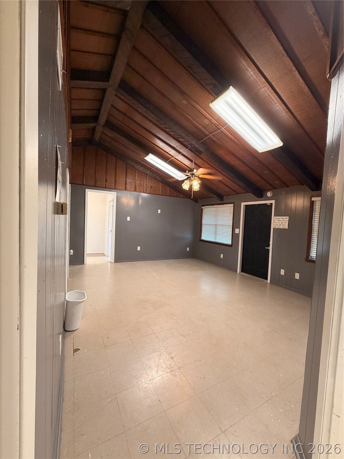 902 NE Lincoln Idabel OK 74745