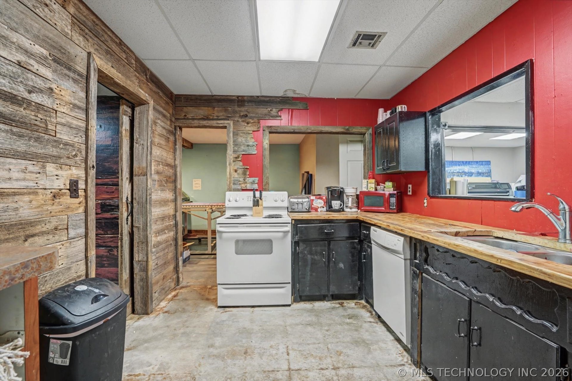603 W Rogers Boulevard Skiatook OK 74070