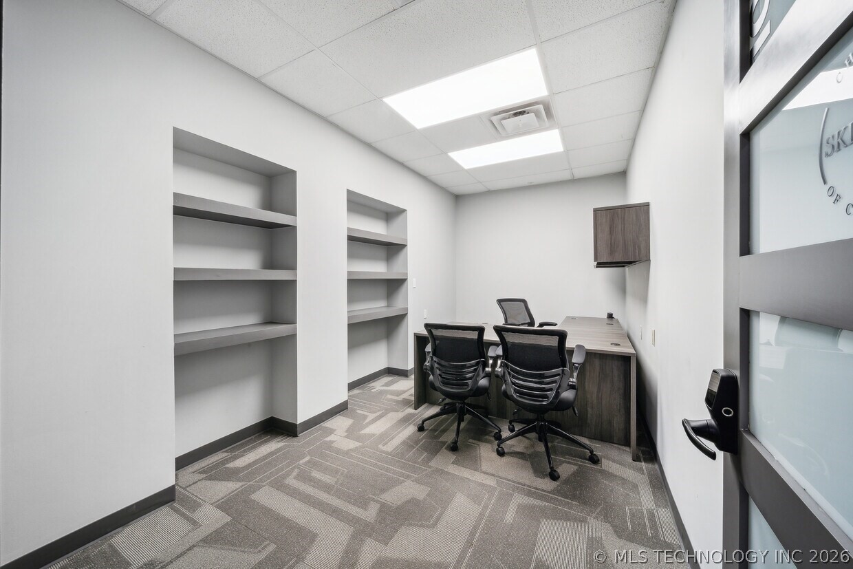 219 E Rogers Boulevard Skiatook OK 74070