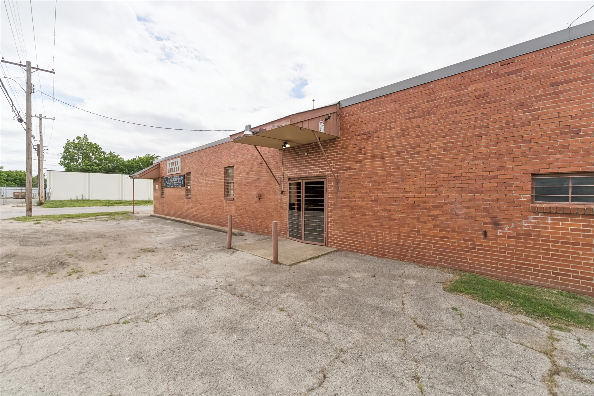 6209 E Tecumseh Street Tulsa OK 74115