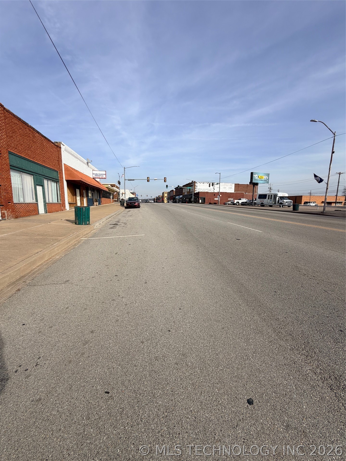 614 W Main Street Henryetta OK 74437