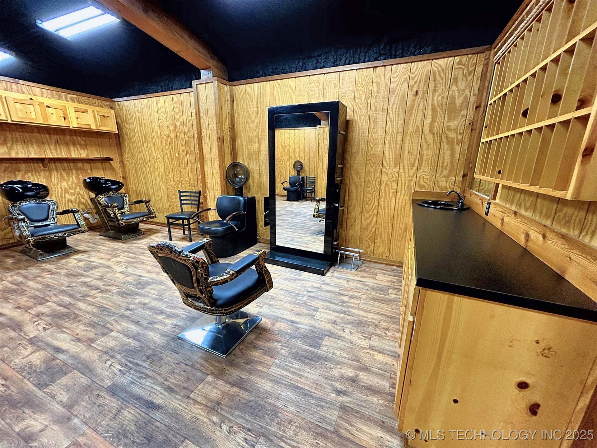 6753 E 620 Road Locust Grove OK 74352