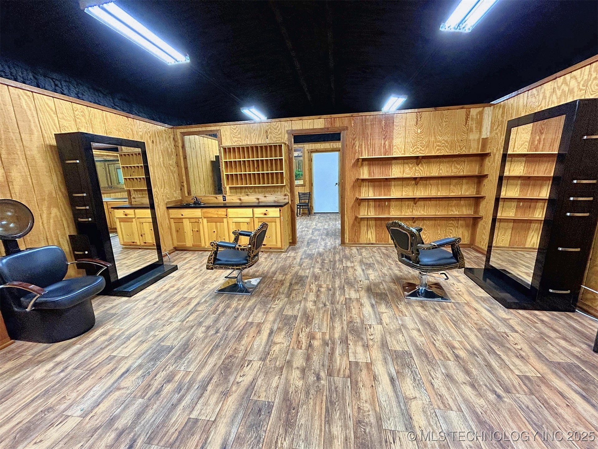 6753 E 620 Road Locust Grove OK 74352