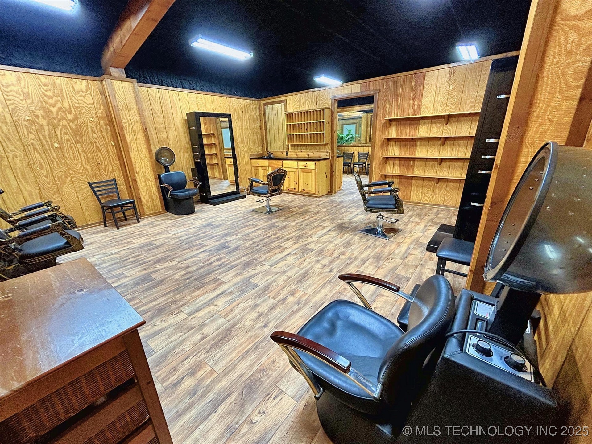 6753 E 620 Road Locust Grove OK 74352