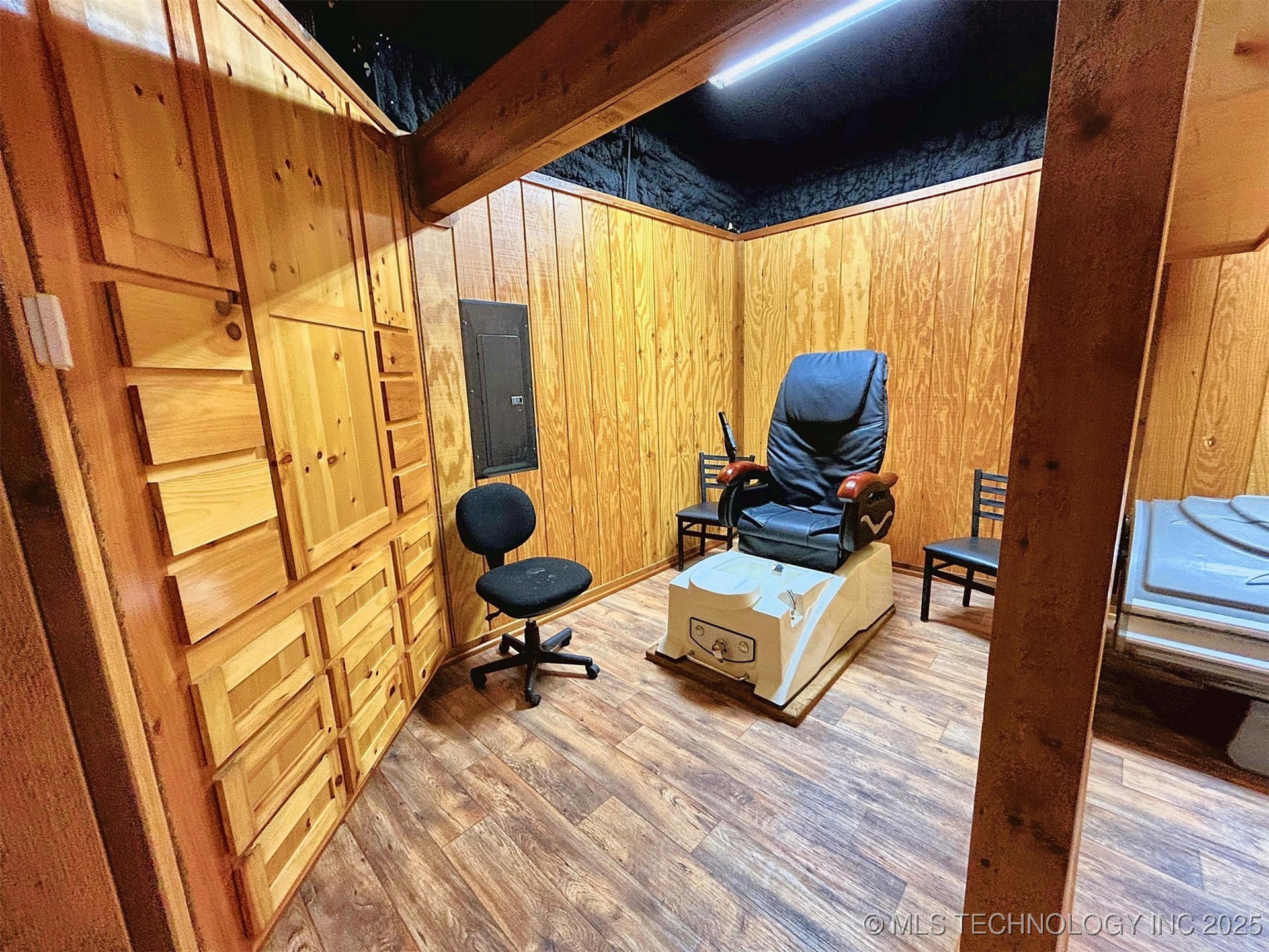 6753 E 620 Road Locust Grove OK 74352