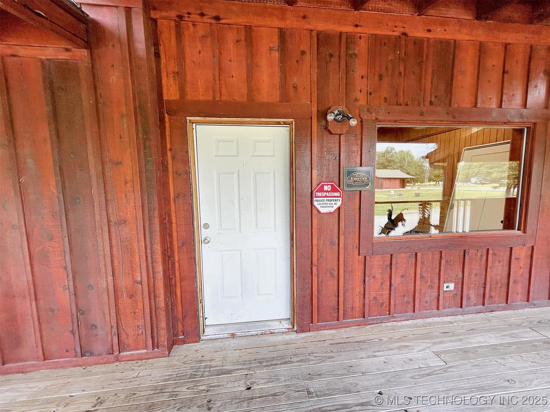 6753 E 620 Road Locust Grove OK 74352