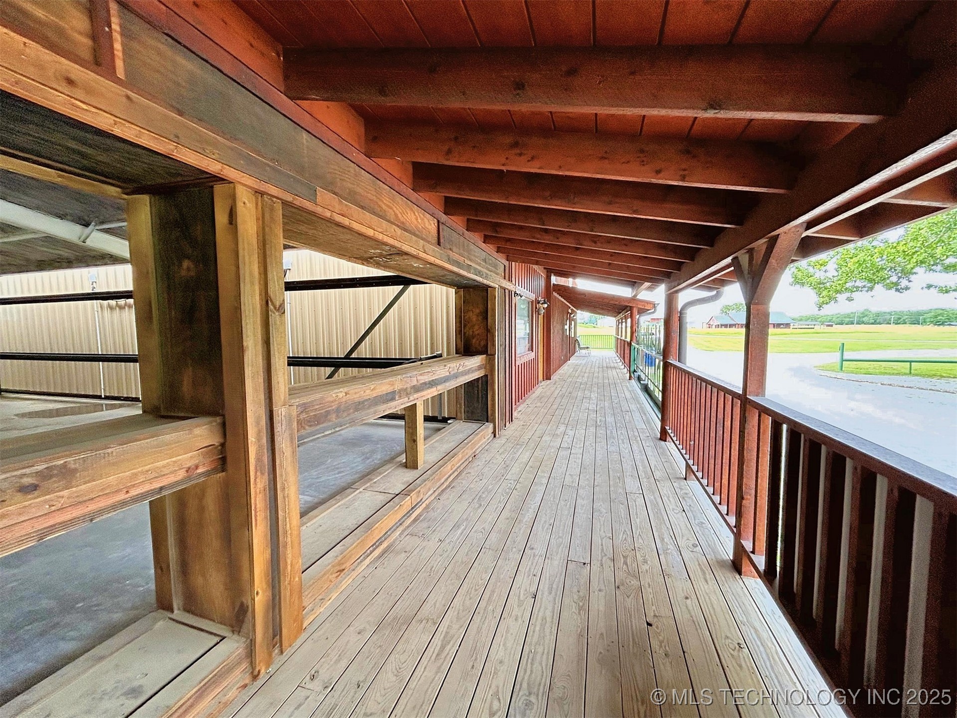 6753 E 620 Road Locust Grove OK 74352