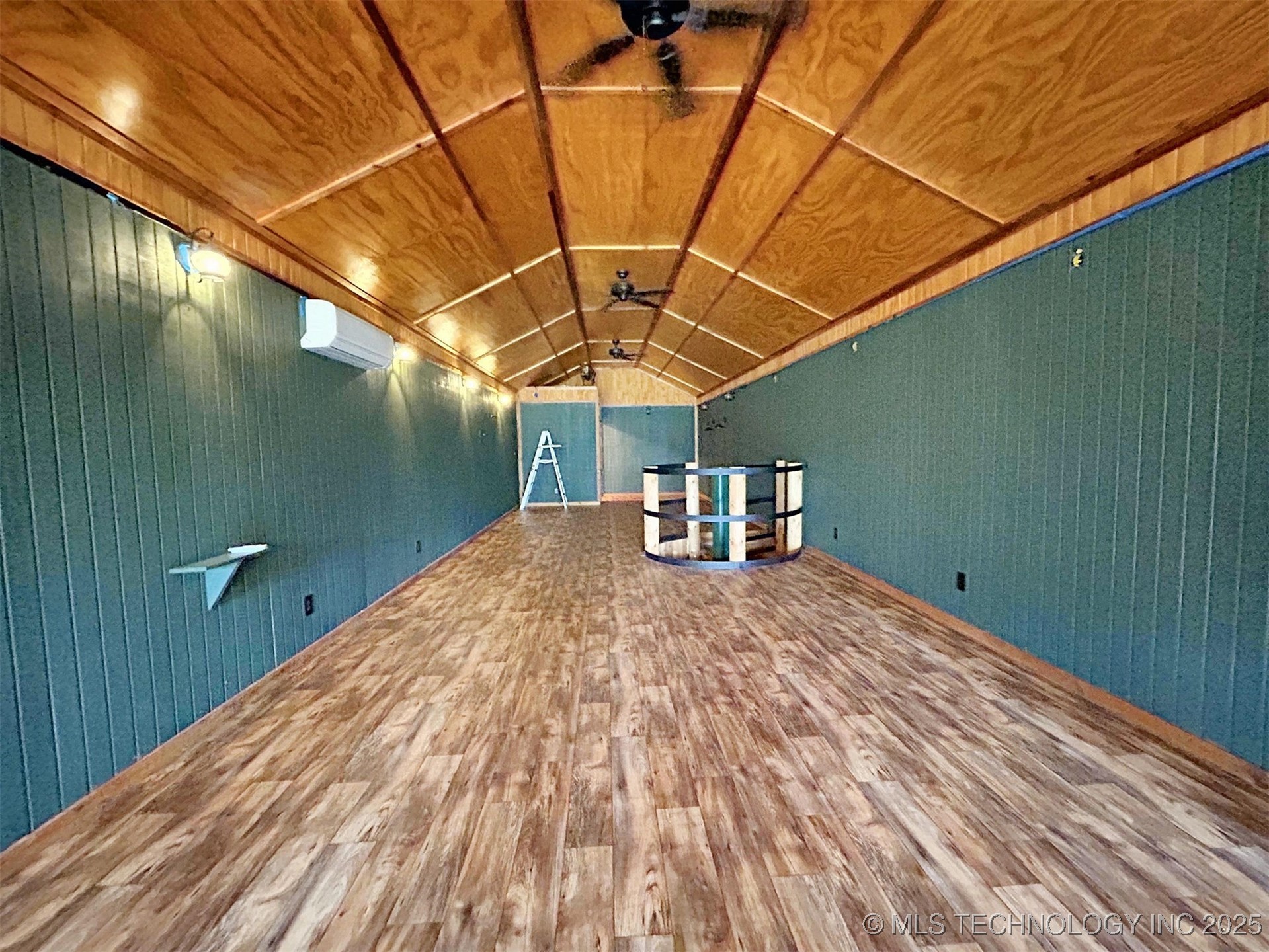 6753 E 620 Road Locust Grove OK 74352