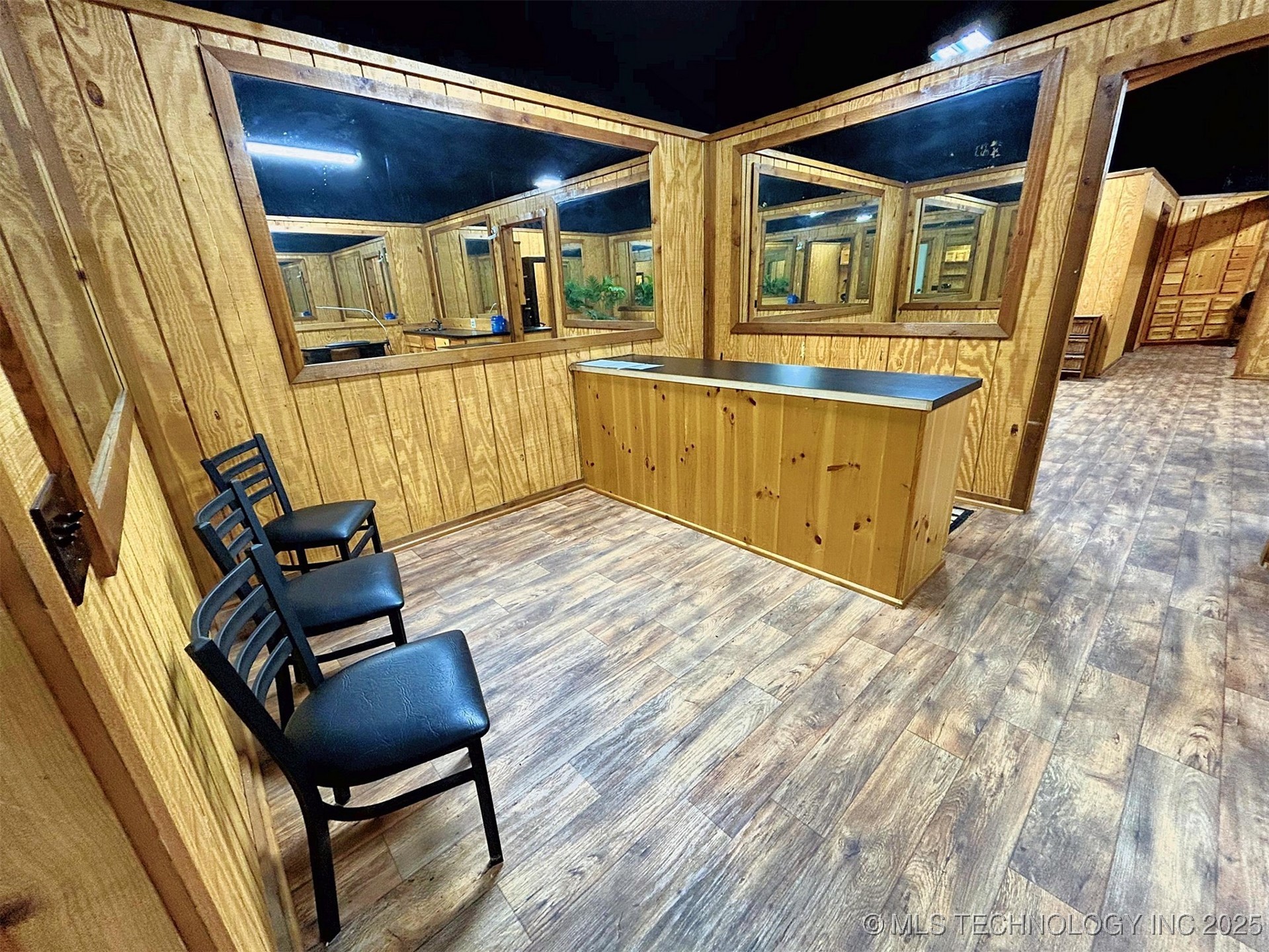 6753 E 620 Road Locust Grove OK 74352