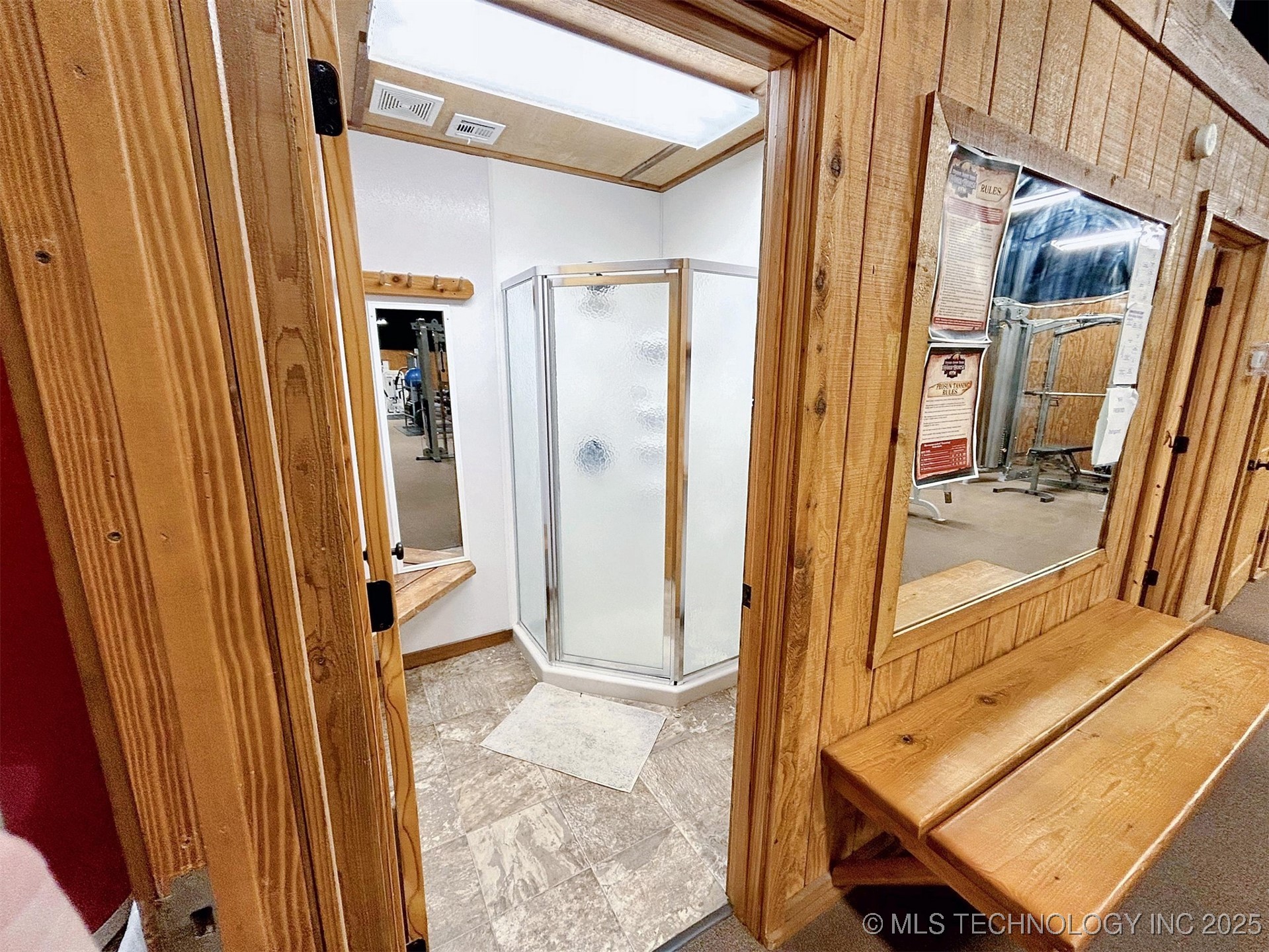 6753 E 620 Road Locust Grove OK 74352