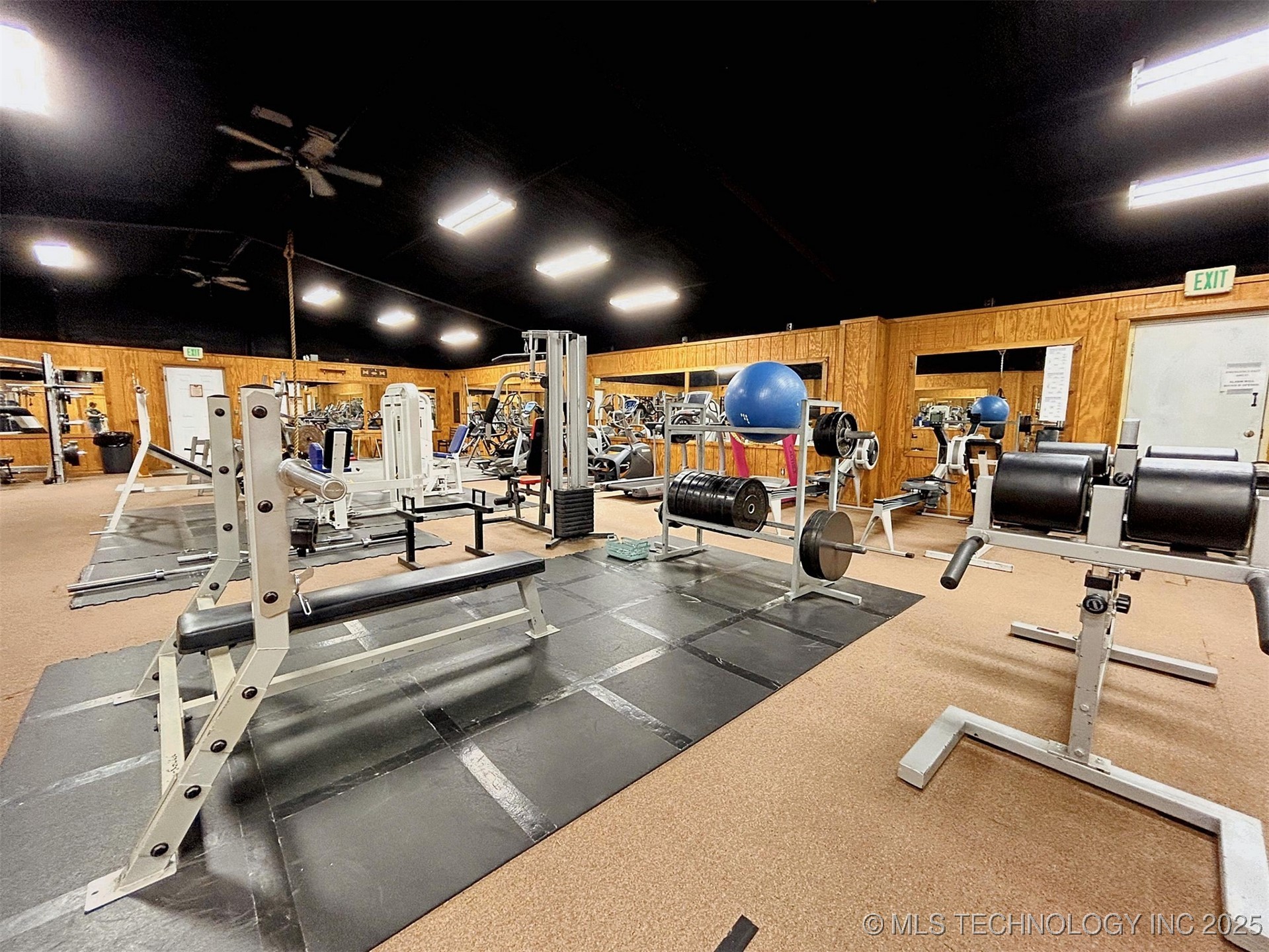 6753 E 620 Road Locust Grove OK 74352