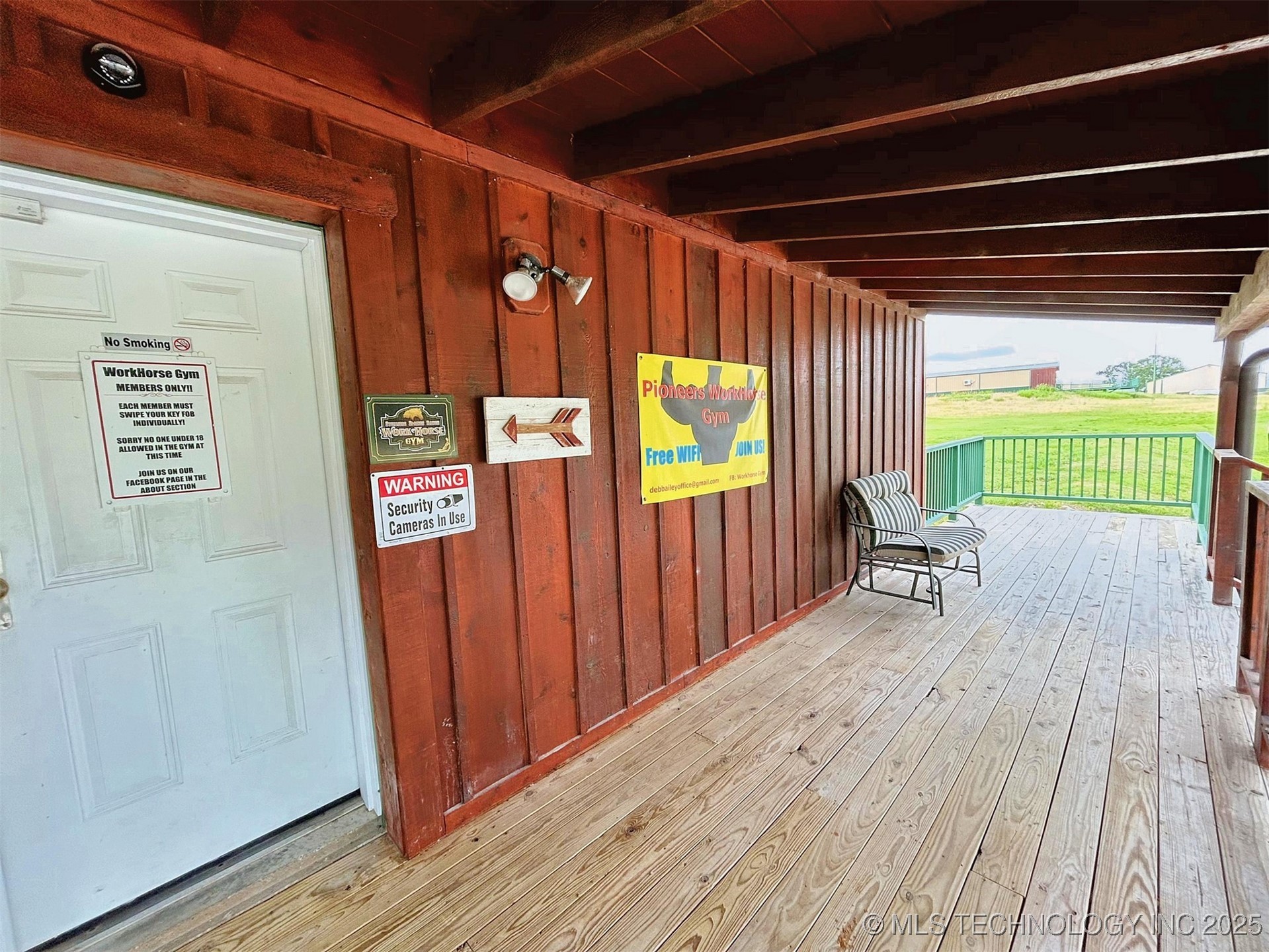 6753 E 620 Road Locust Grove OK 74352