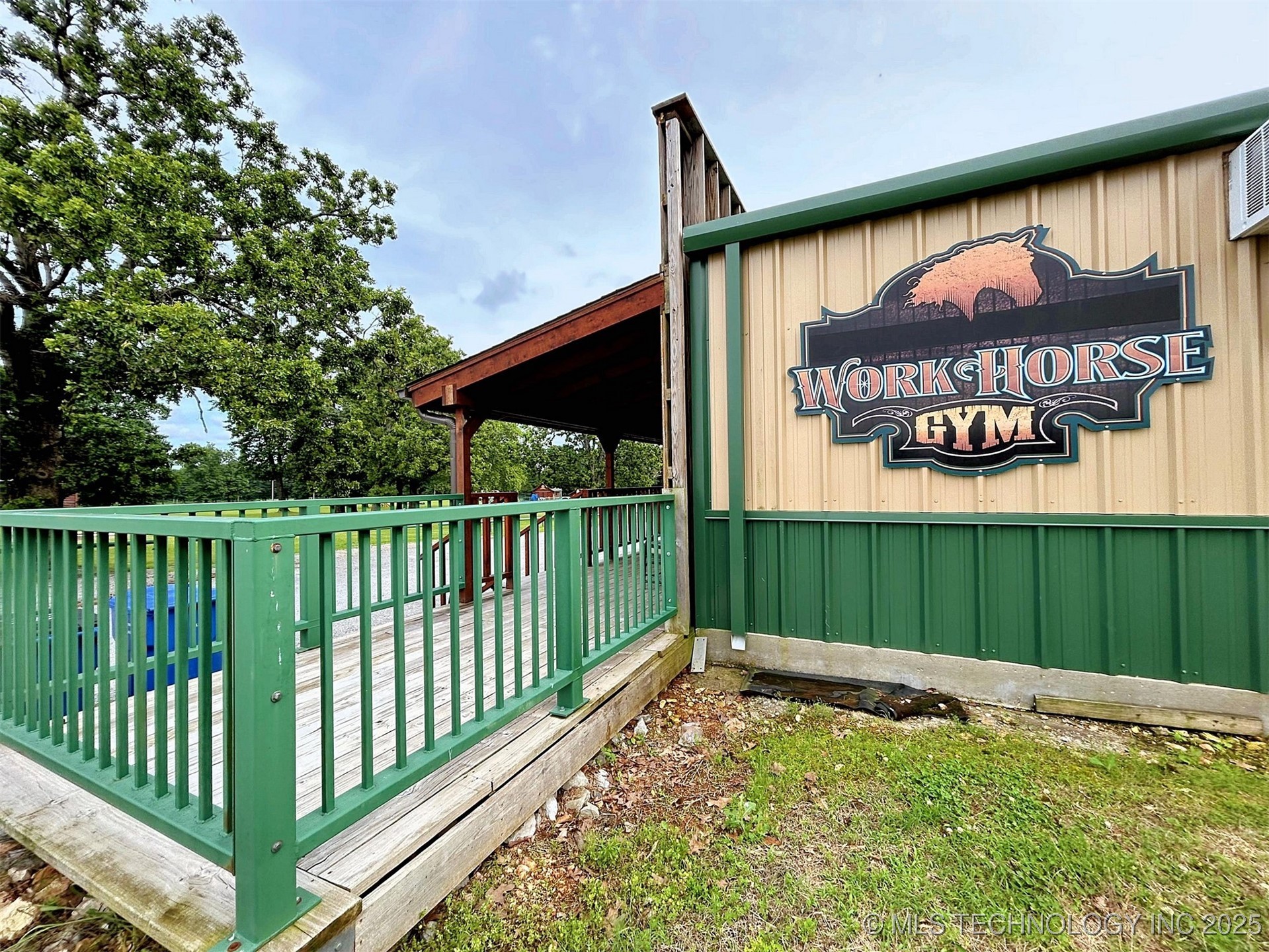 6753 E 620 Road Locust Grove OK 74352