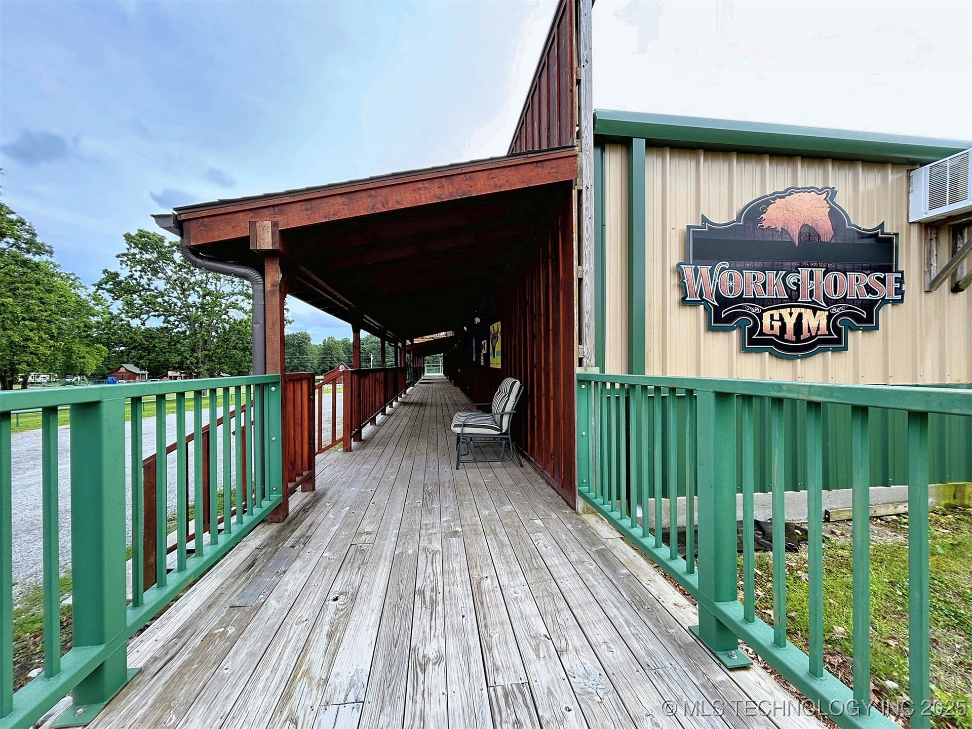 6753 E 620 Road Locust Grove OK 74352