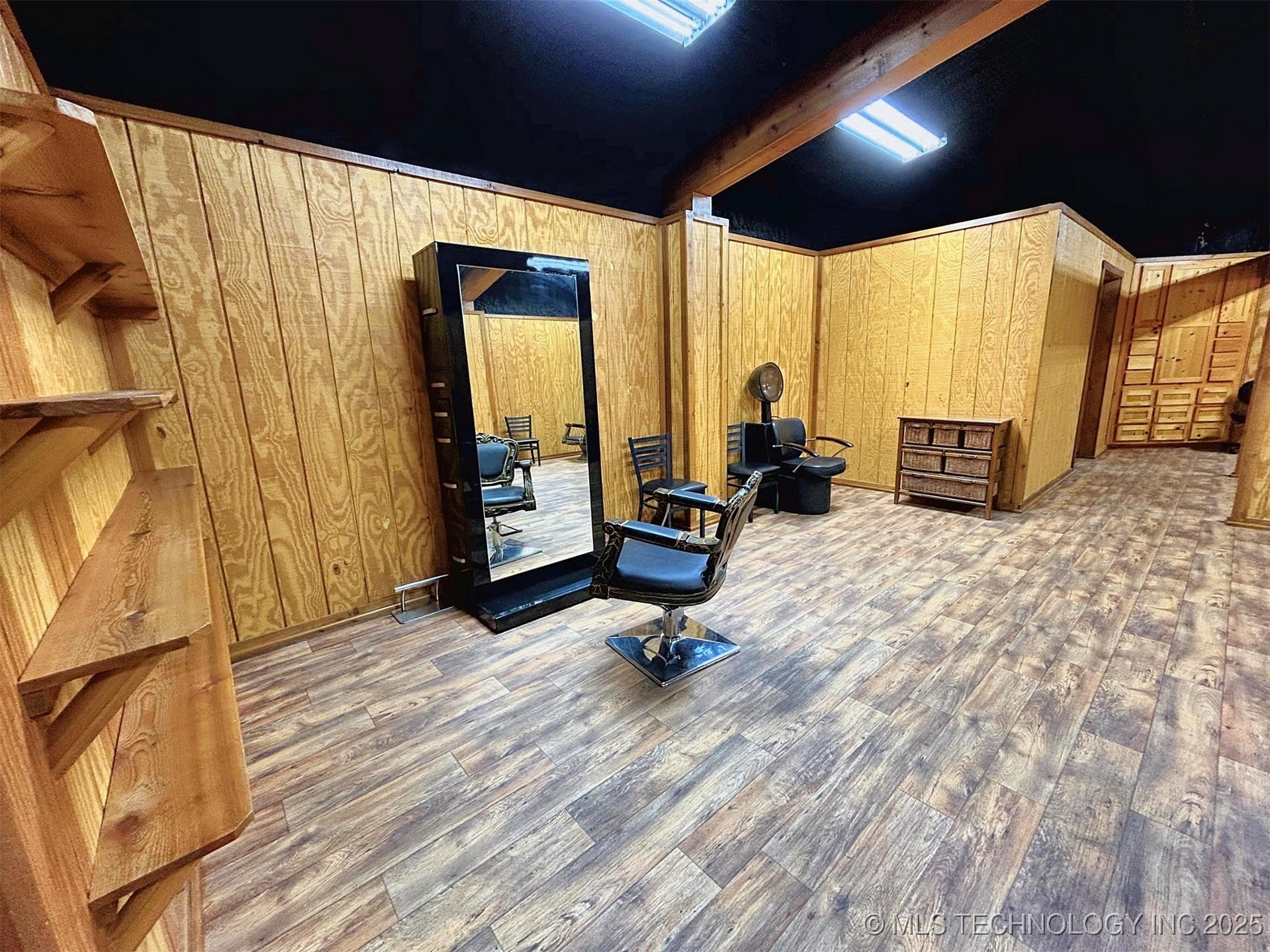 6753 E 620 Road Locust Grove OK 74352