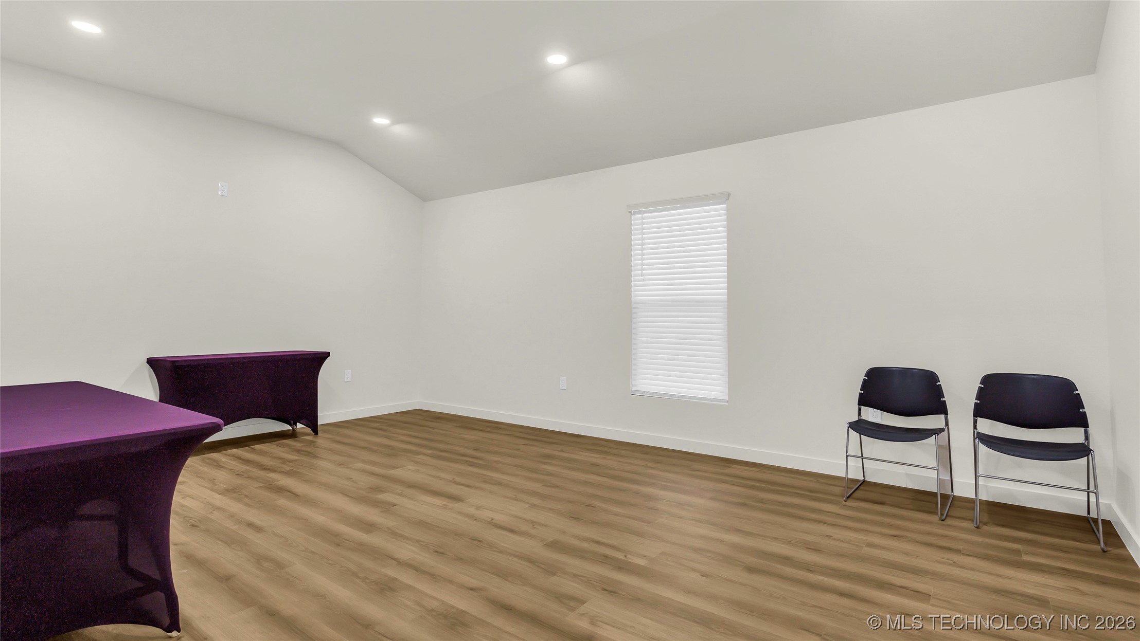 120 Birch Lone Grove OK 73443
