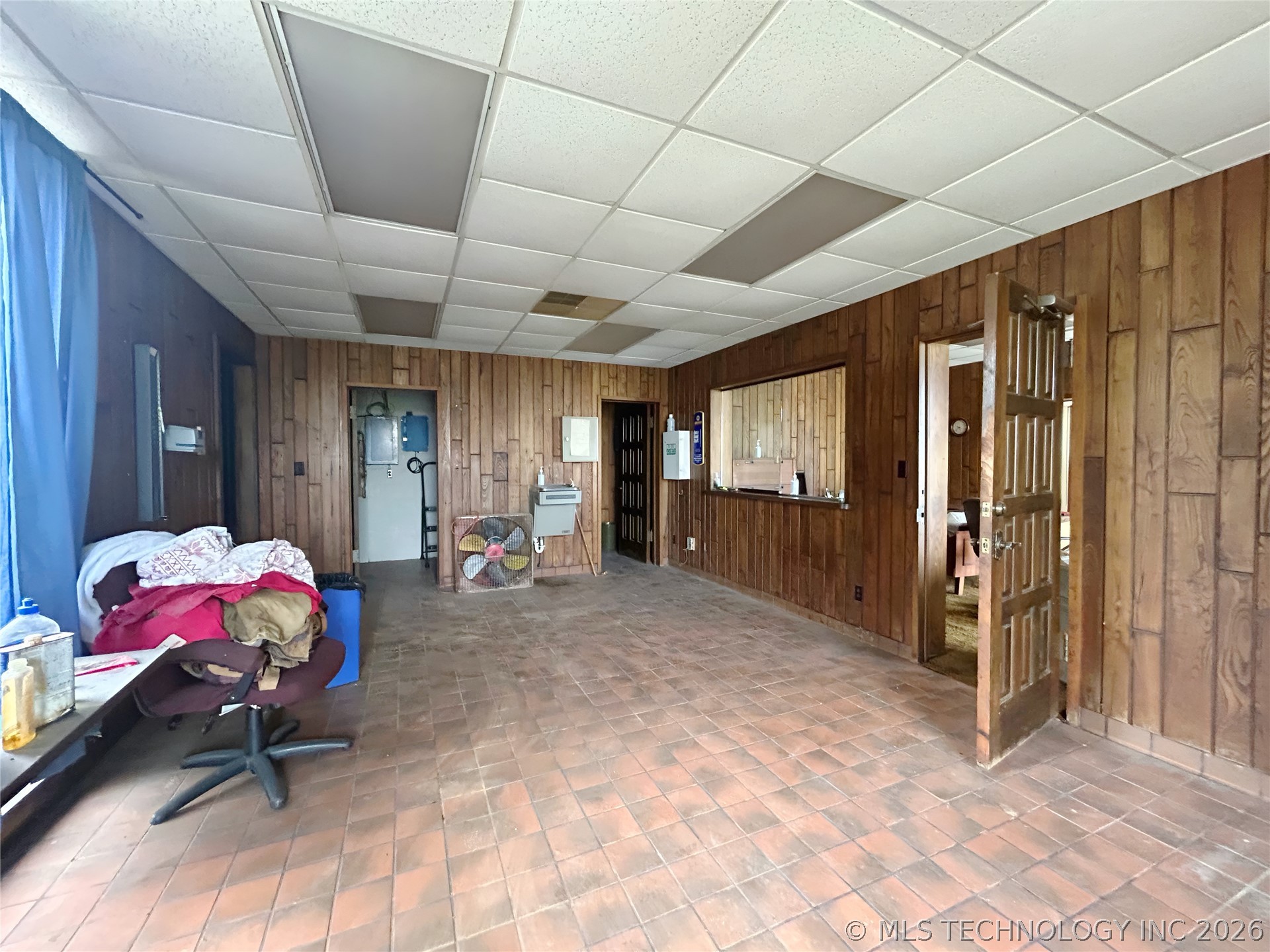 100 E Ozark Street Morris OK 74445