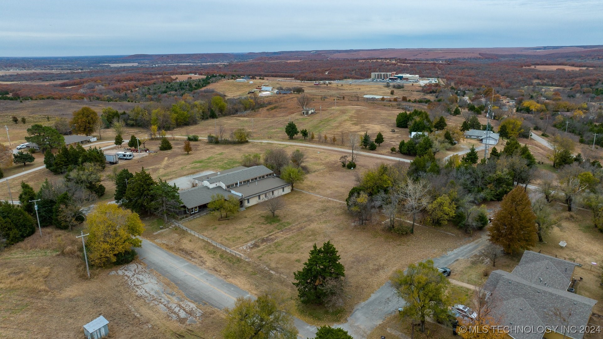 263 County Road 3022 Bartlesville OK 74003