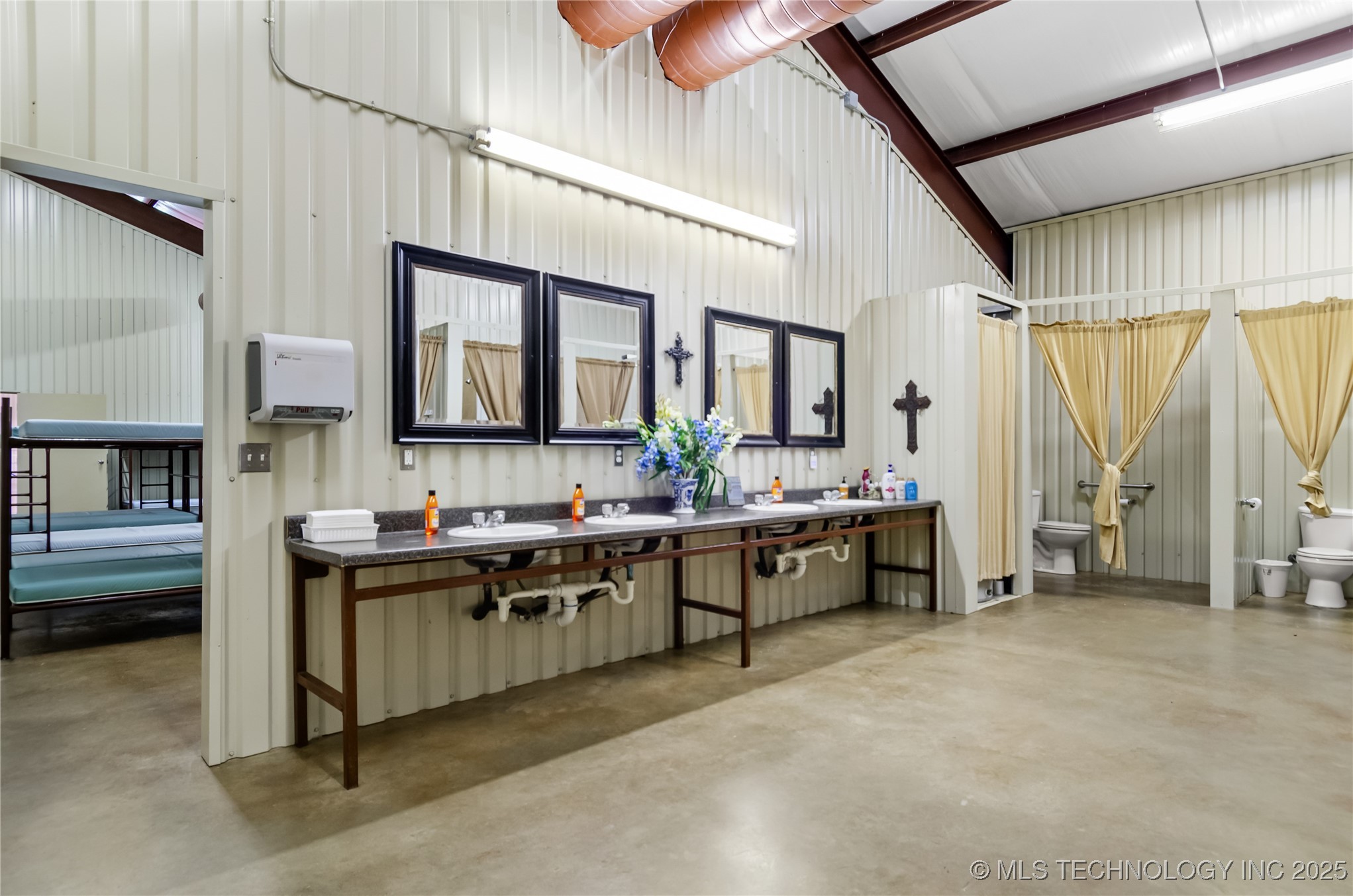 29250 E 1930 Road Ringling OK 73456