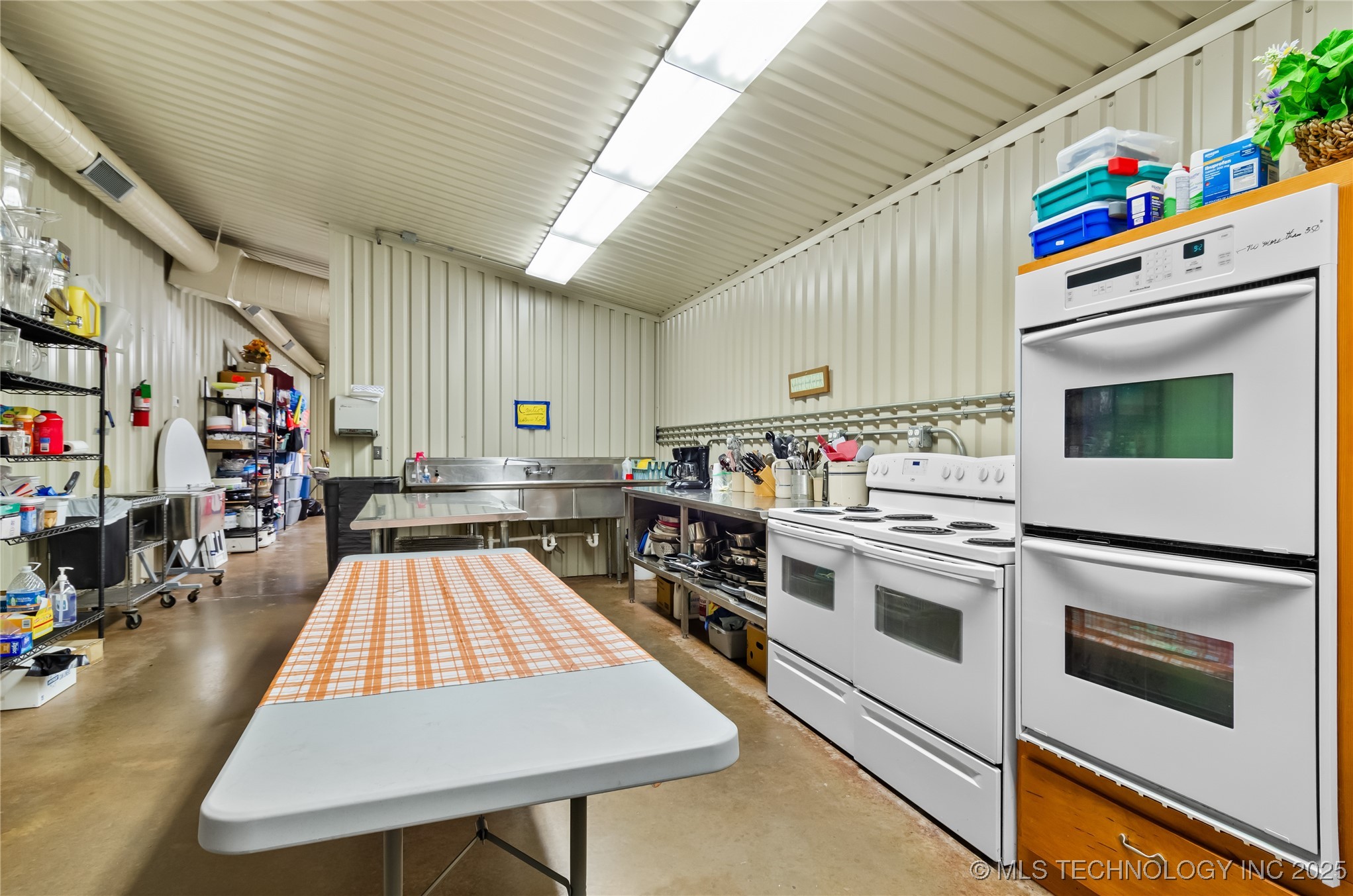 29250 E 1930 Road Ringling OK 73456