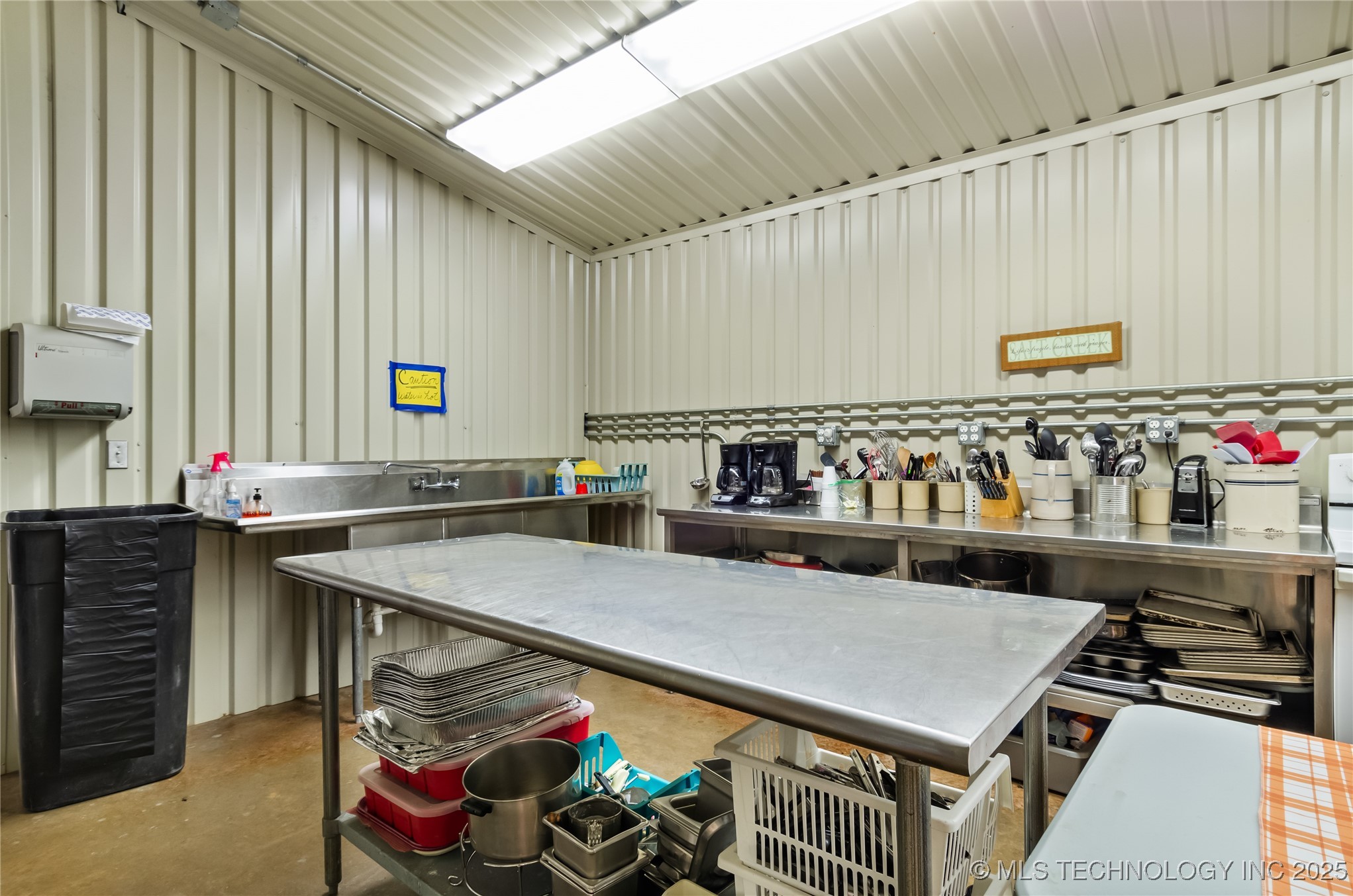 29250 E 1930 Road Ringling OK 73456
