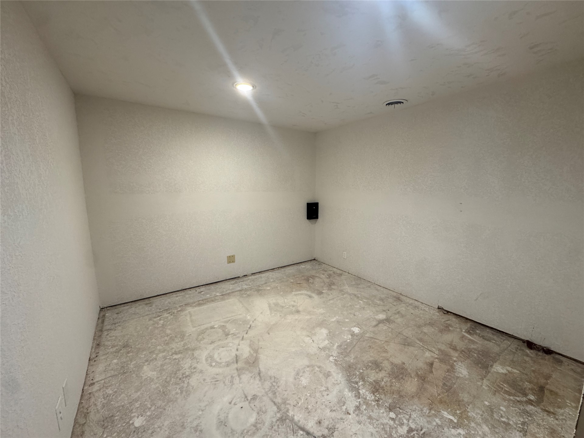 106 C E Colston Marietta OK 73448
