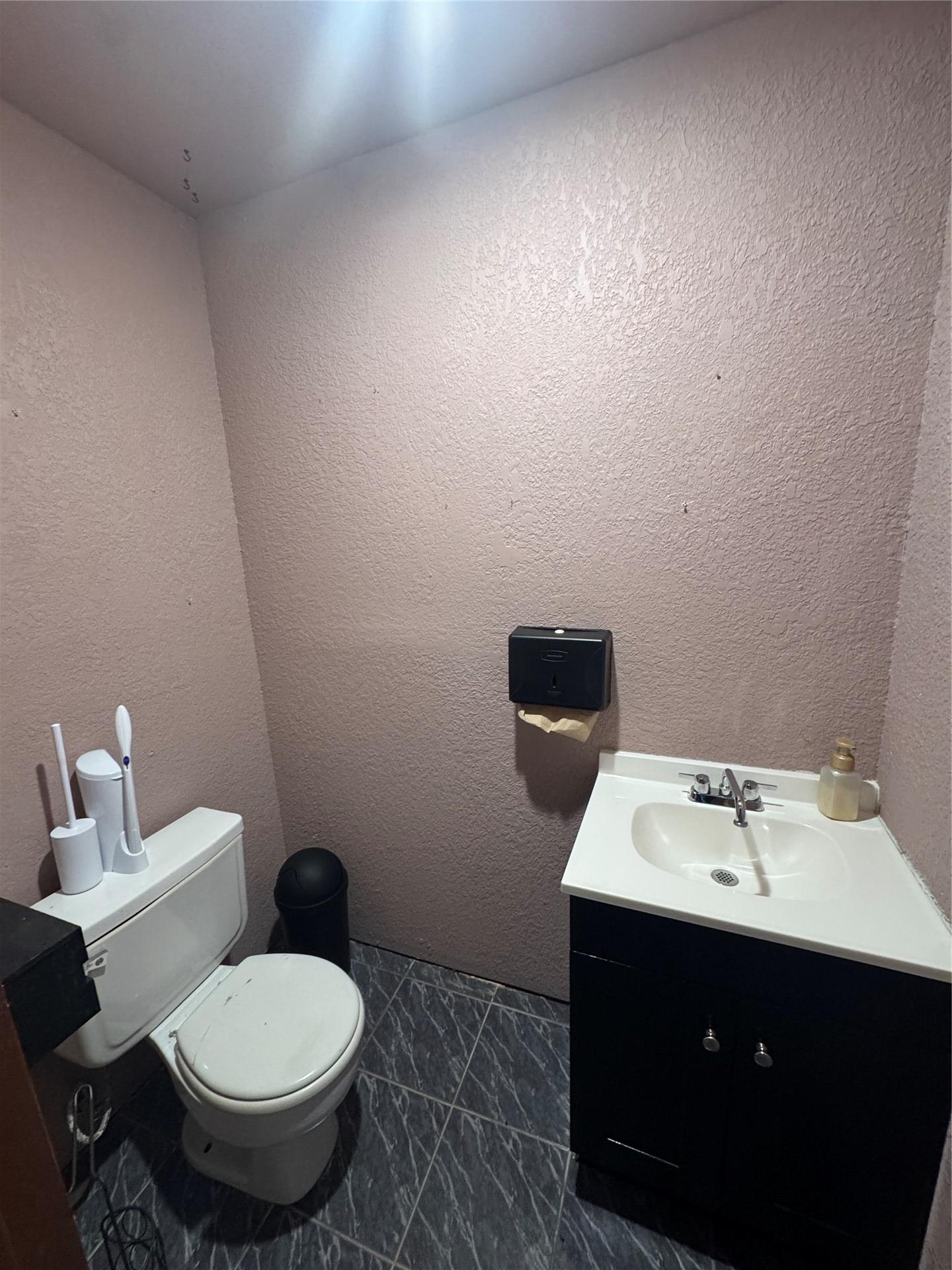 106 C E Colston Marietta OK 73448