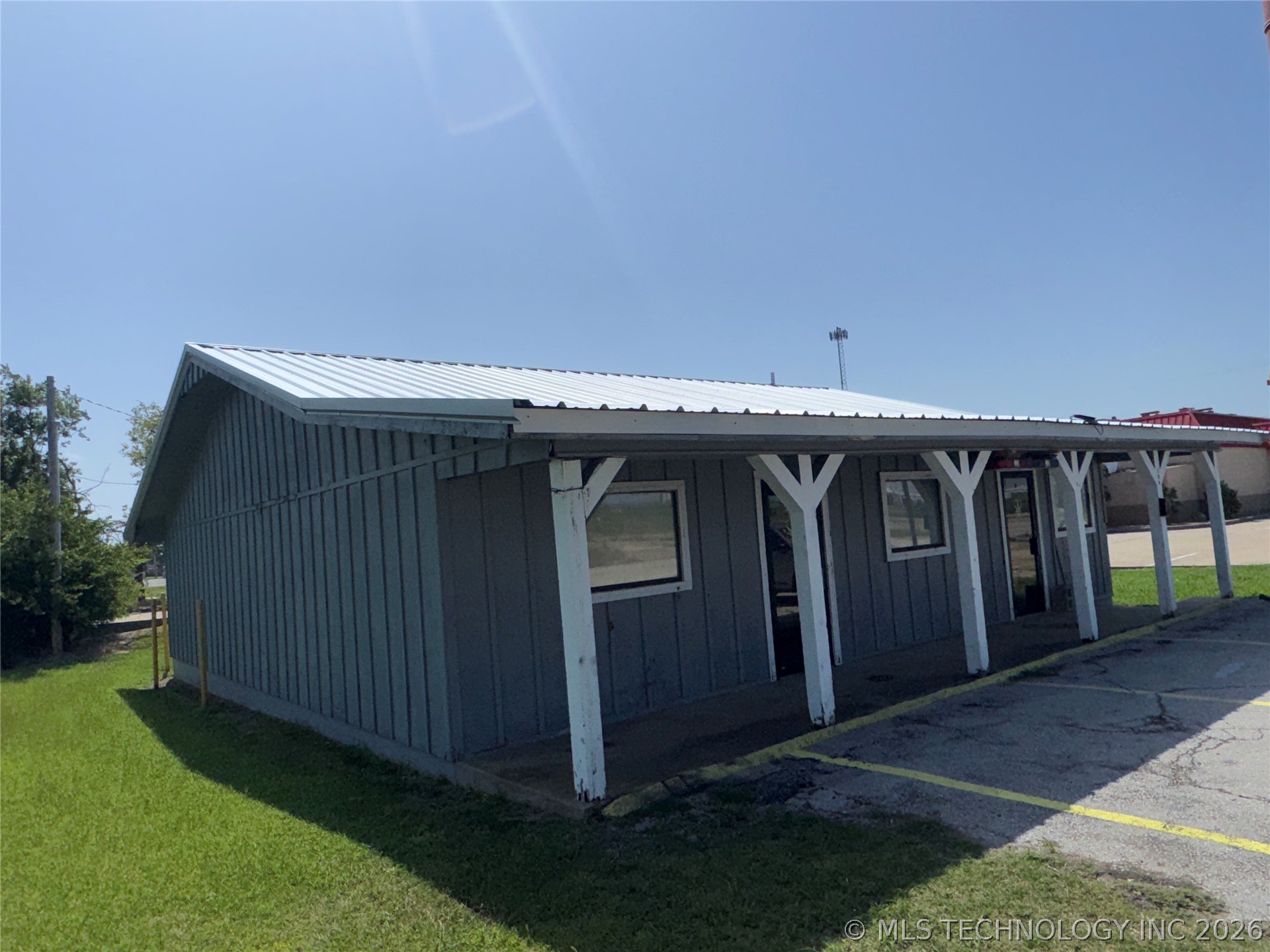 106 C E Colston Marietta OK 73448