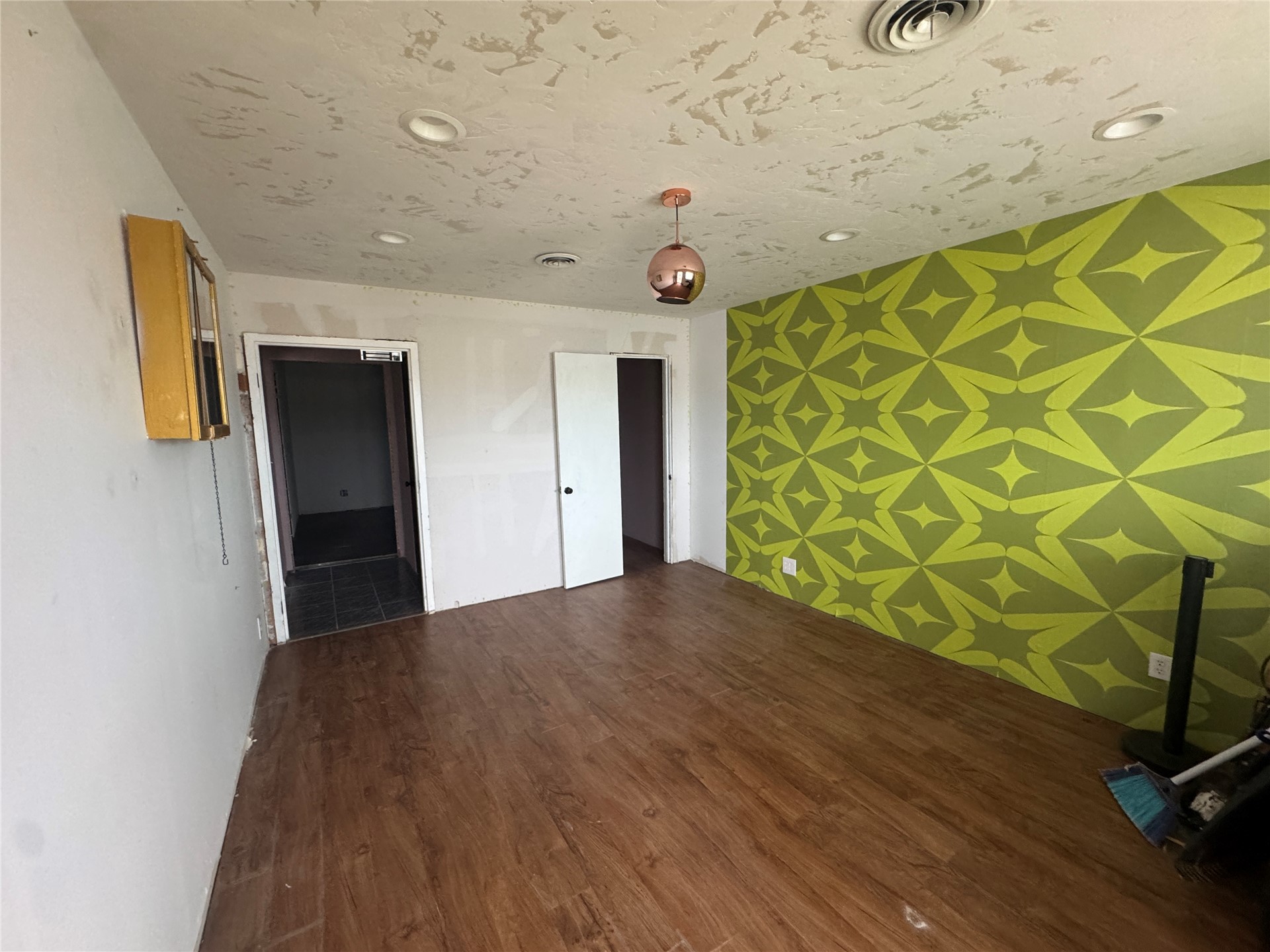 106 C E Colston Marietta OK 73448