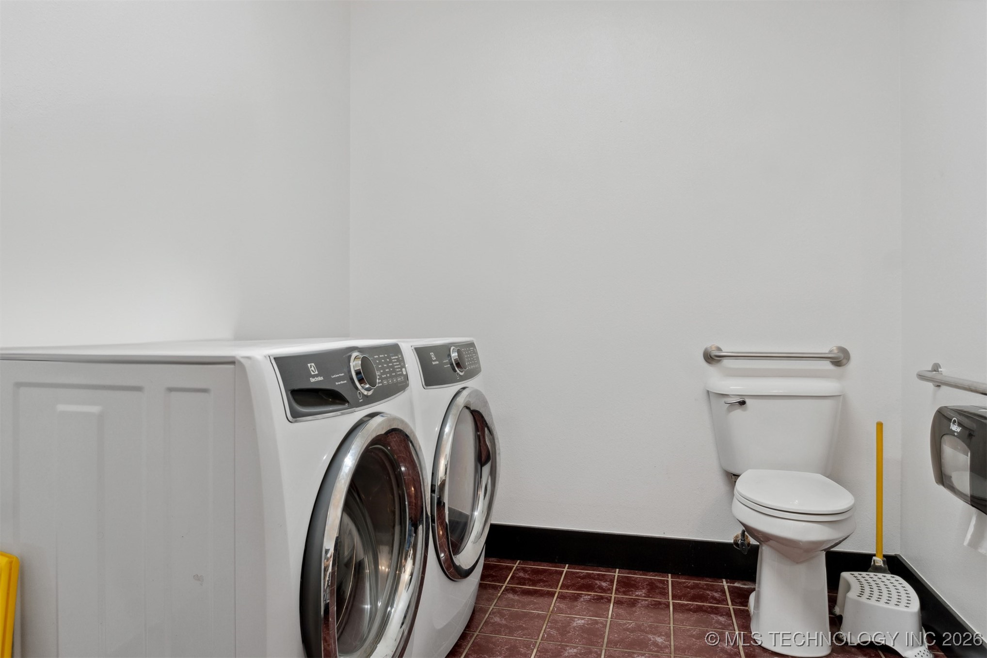 402 N 1st Durant OK 74701