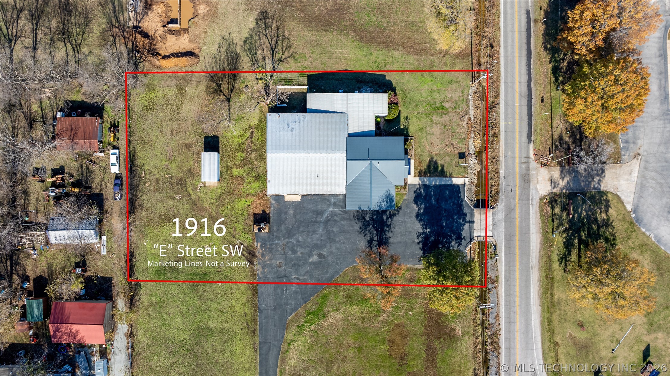 1916 E Southwest Street Miami OK 74354