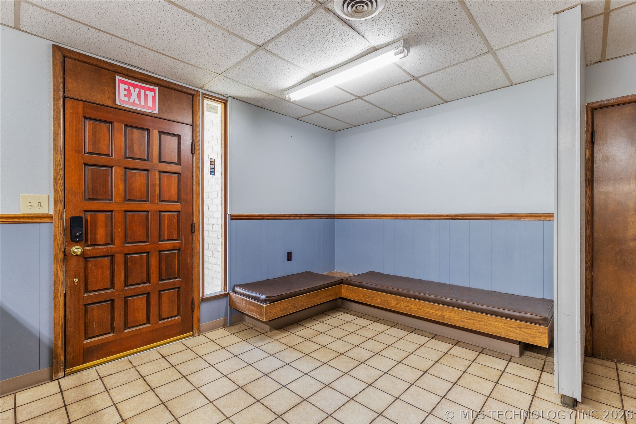 1916 E Southwest Street Miami OK 74354
