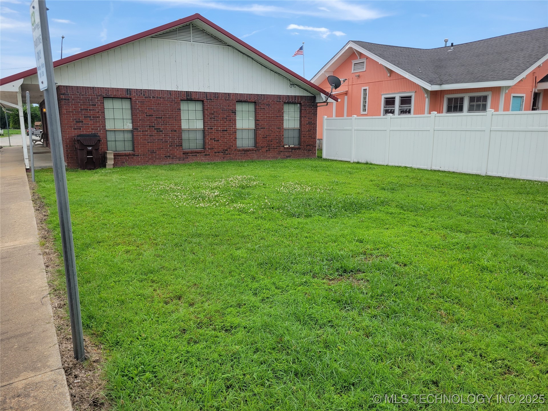 300 S Main Street Eufaula OK 74432