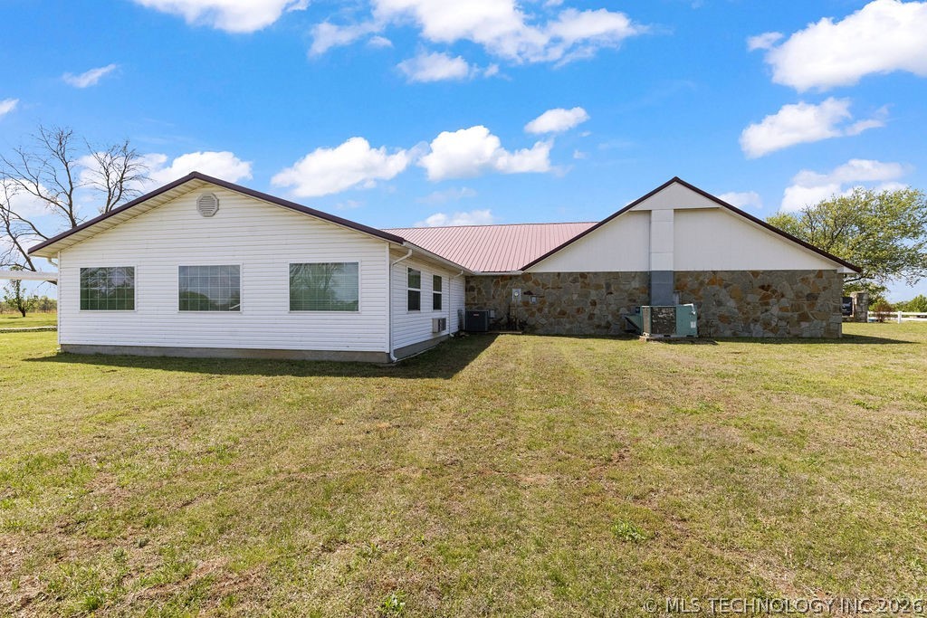 58225 E Us Highway 60 Fairland OK 74343
