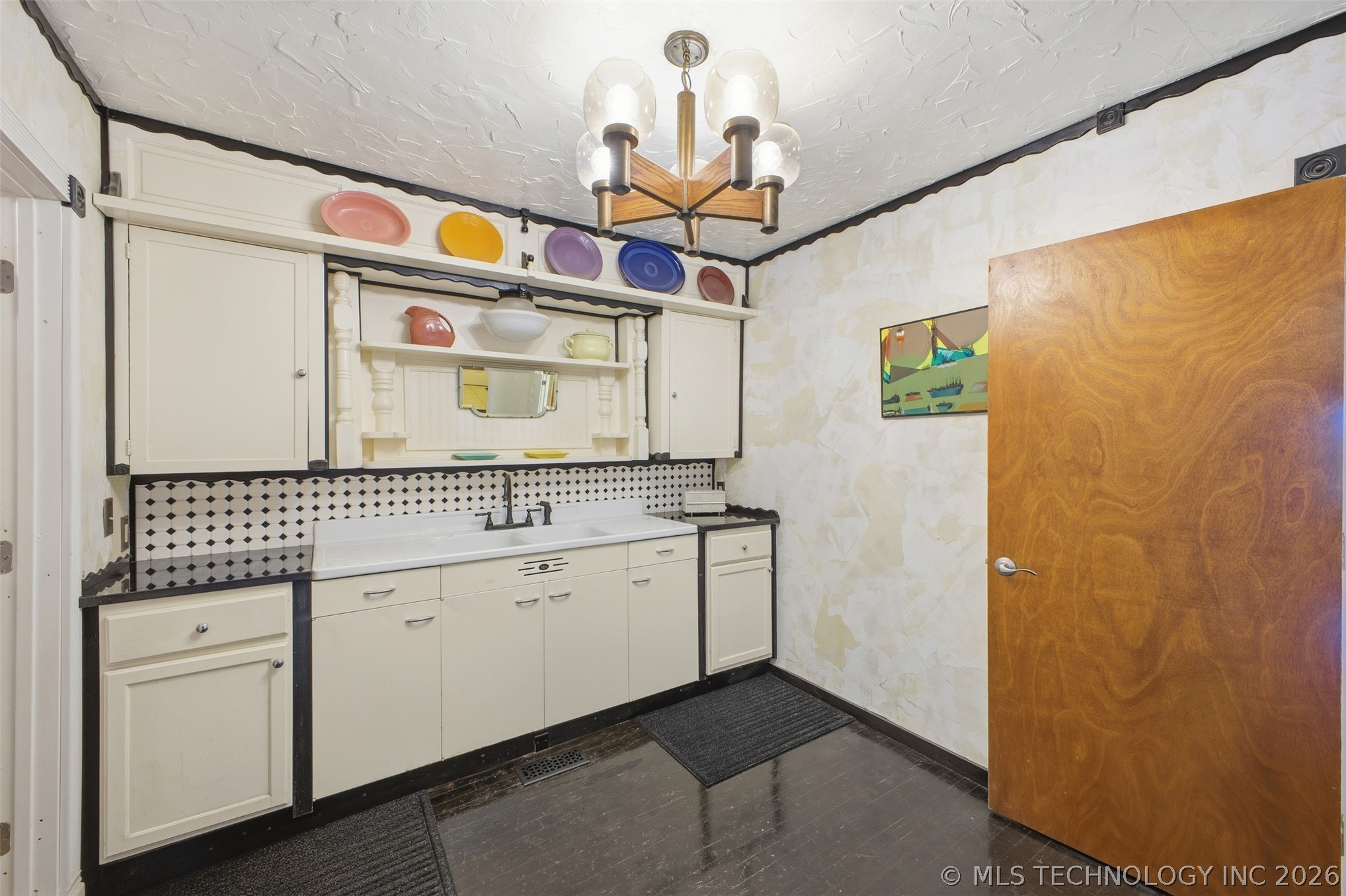 701 E 16th Street Ada OK 74820