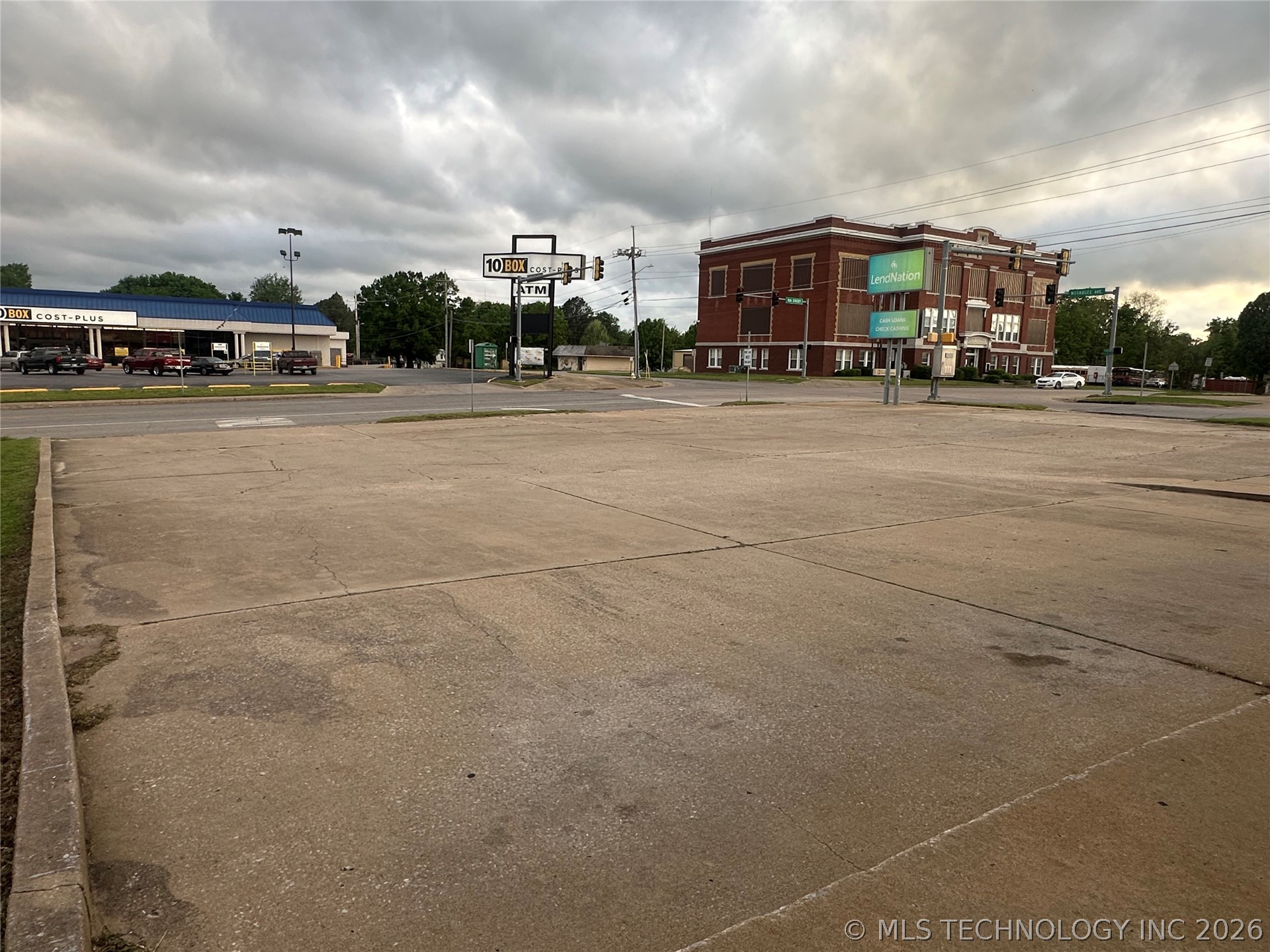 403 E 8th Street Okmulgee OK 74447