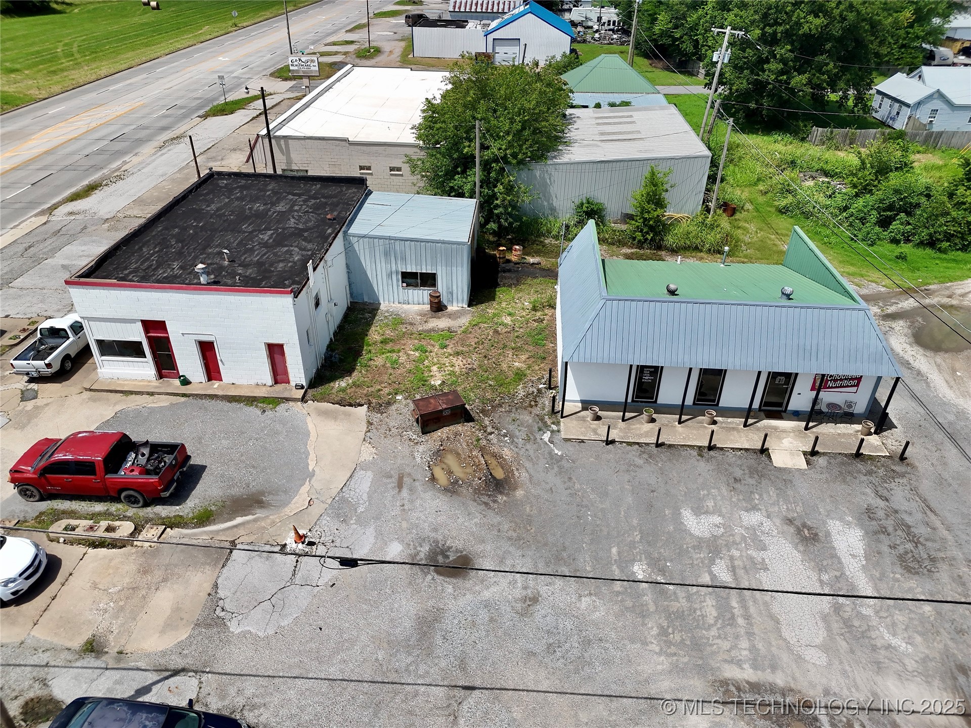 102 N Chouteau Chouteau OK 74337