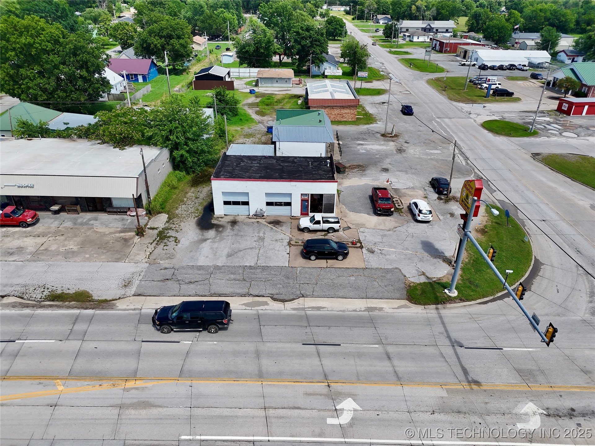 102 N Chouteau Chouteau OK 74337