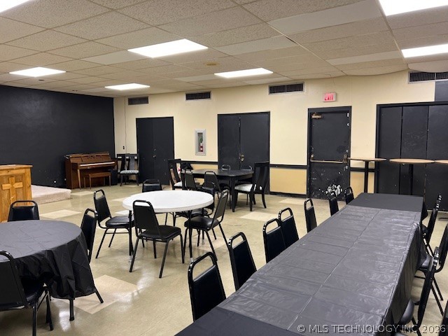 27 W Broadway Ardmore OK 73401
