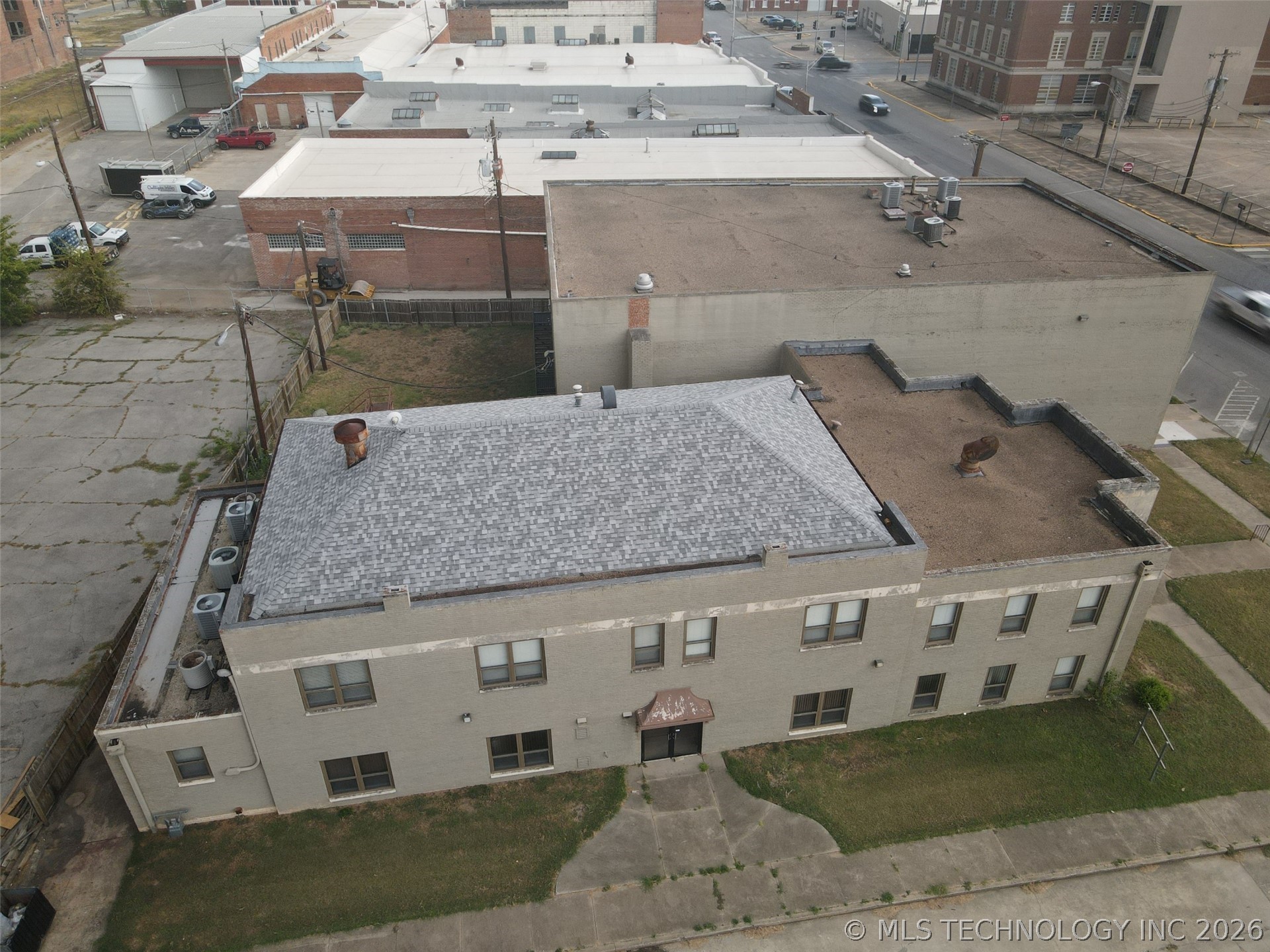 27 W Broadway Ardmore OK 73401
