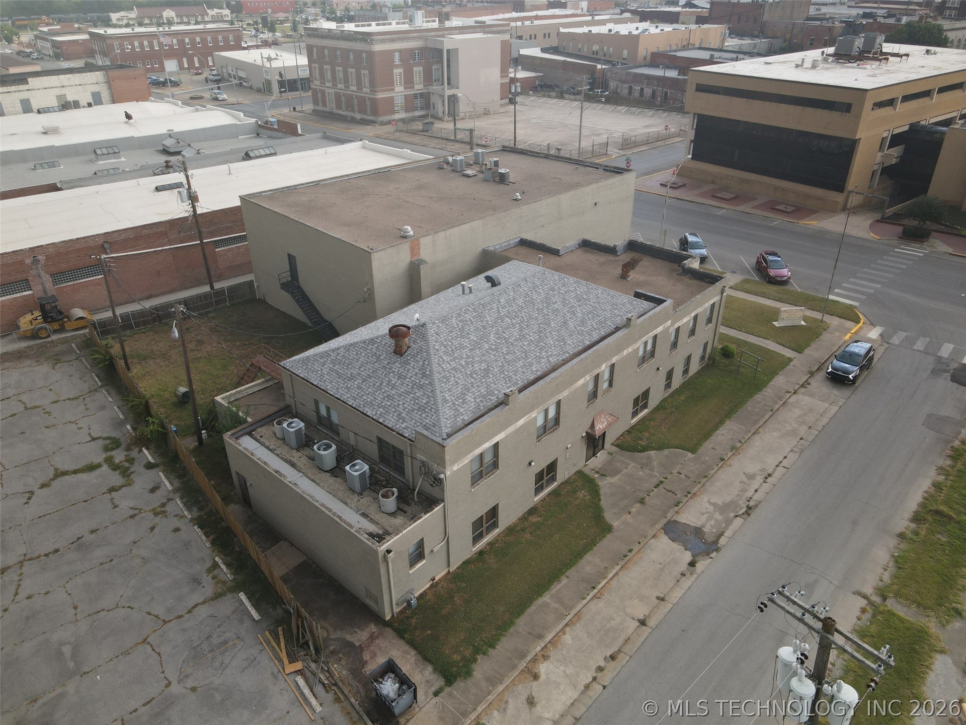 27 W Broadway Ardmore OK 73401